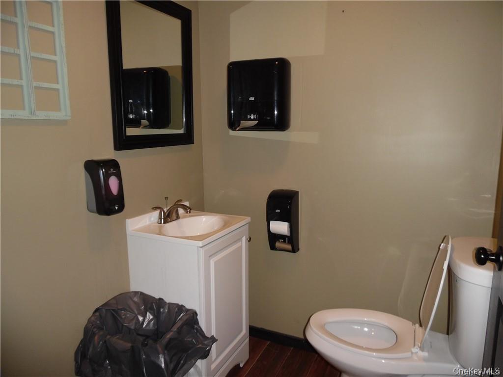 89 Sullivan Avenue Property Photo 23