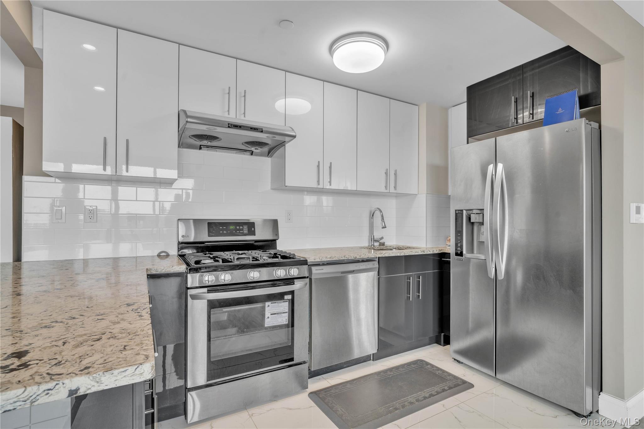 4516 83 Street E8f Property Photo 6