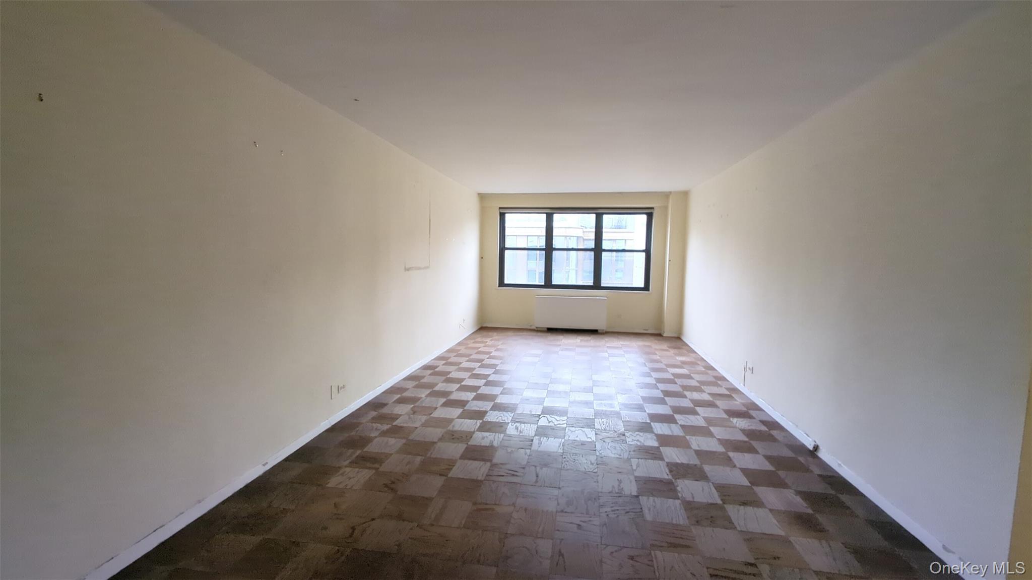 245 E 25th Street 15e Property Photo 8