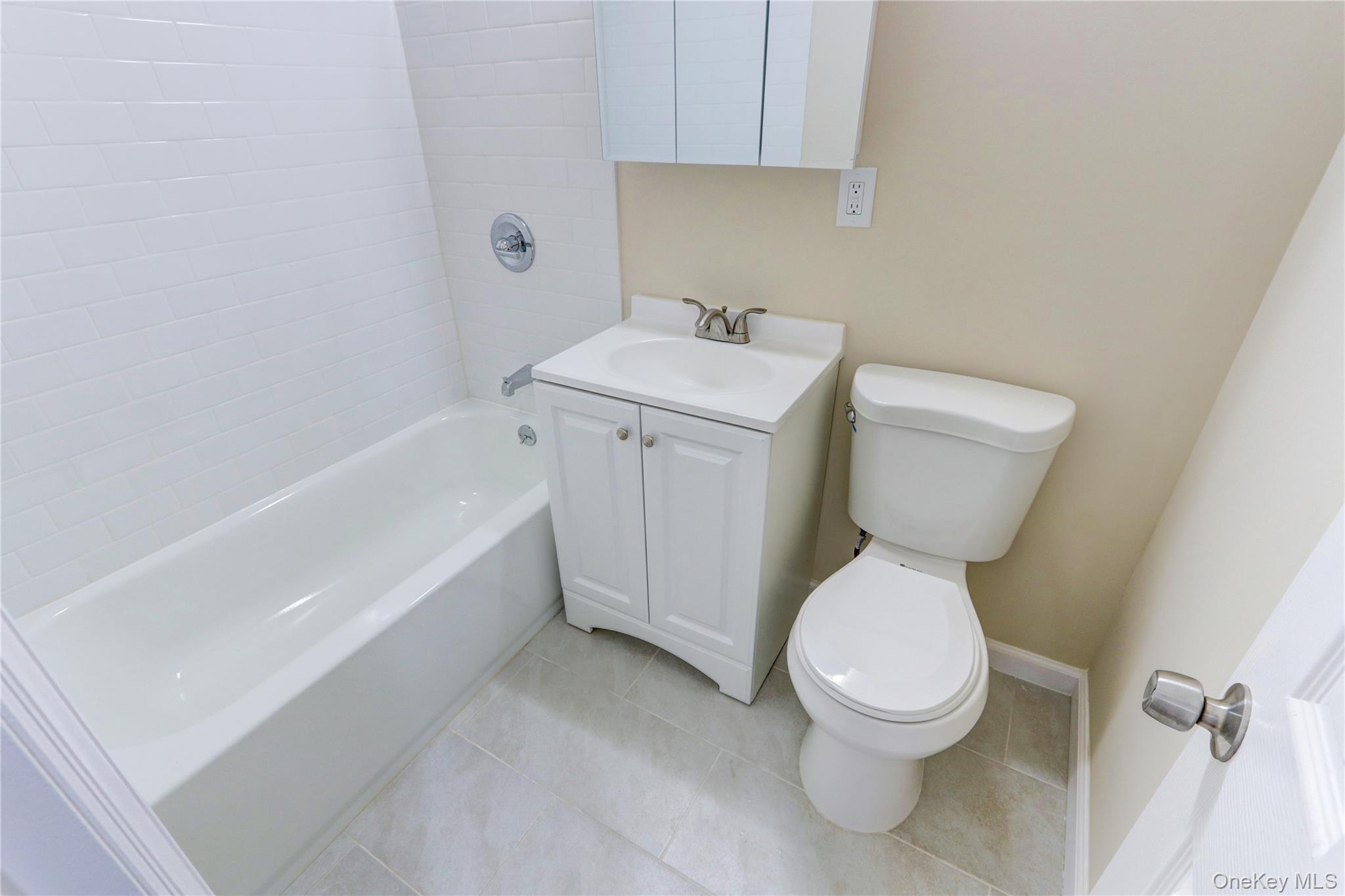 3201 Grand Concourse 4m Property Photo 21