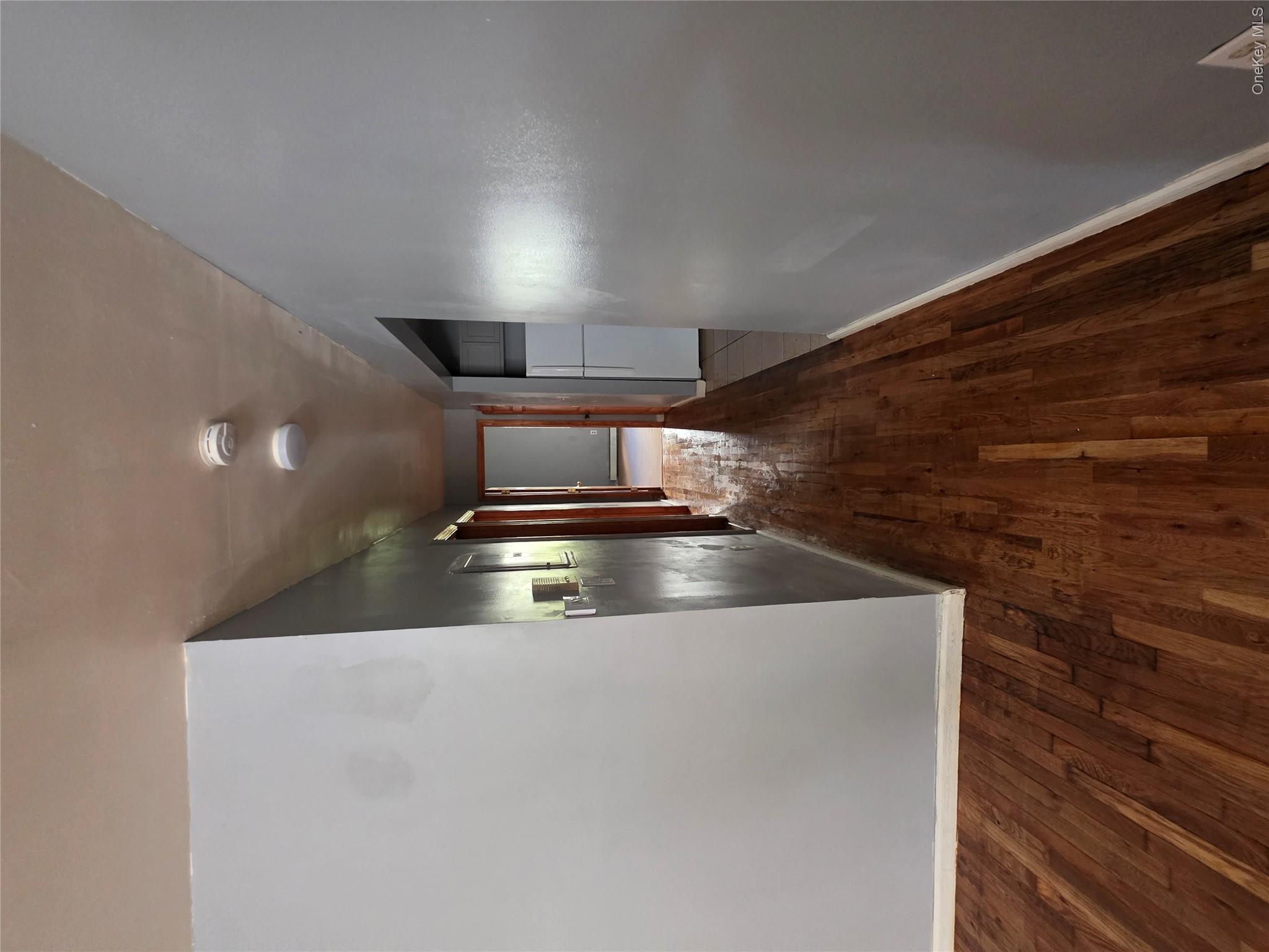 476 Ralph Avenue Property Photo 5