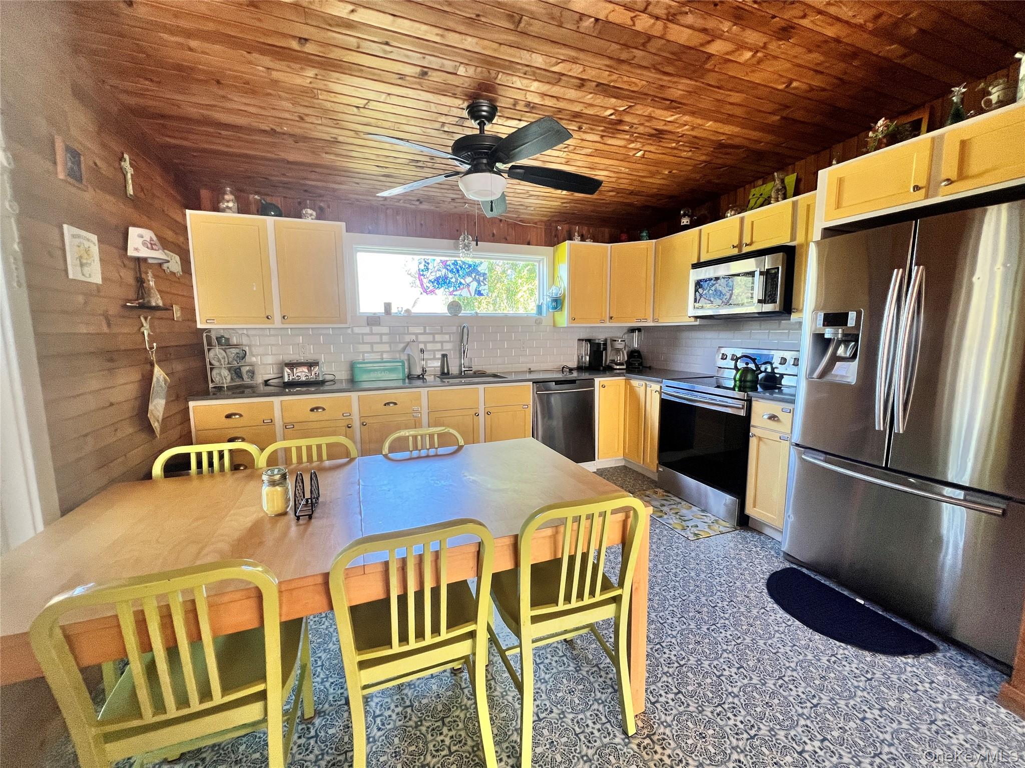 12 Ocean Bay Boulevard Property Photo 5