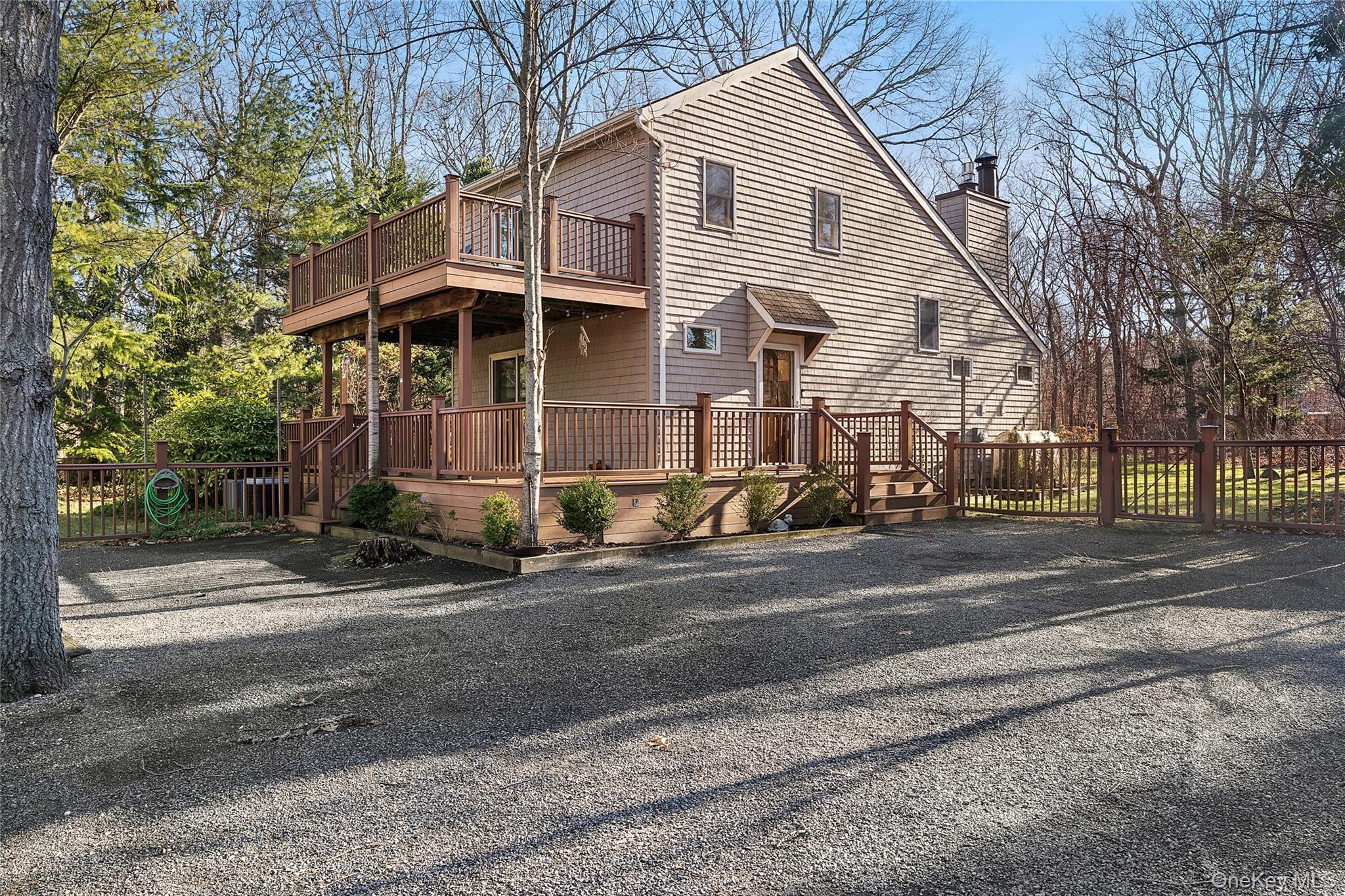 364 Three Mile Harbor Road Property Photo 3