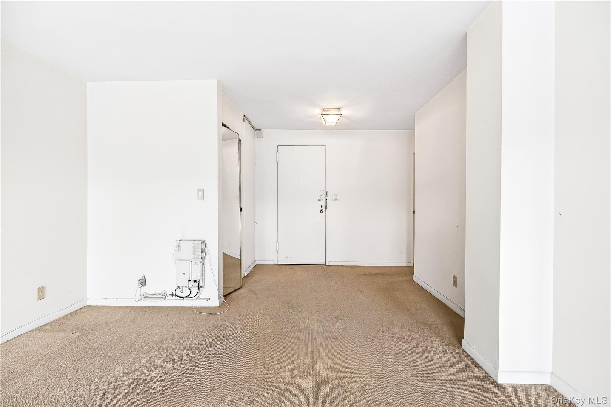 12 Old Mamaroneck Road 2g Property Photo 7