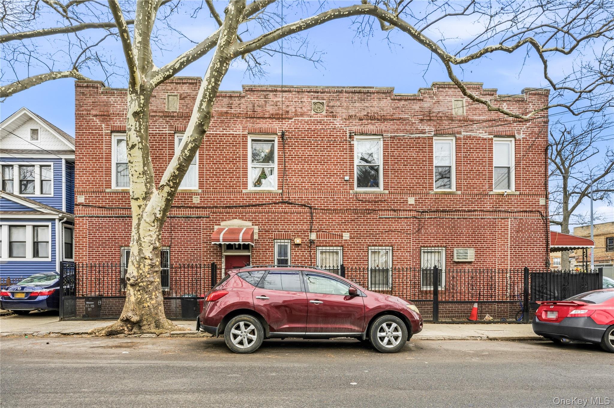 82-15 91 Avenue Property Photo 3