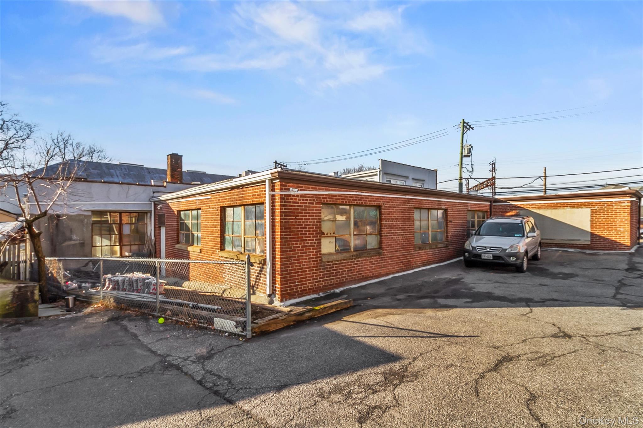 313 Halstead Avenue Property Photo 4