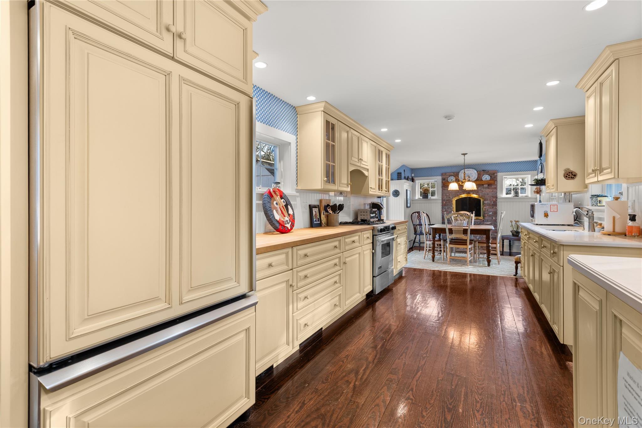 3500 Pine Neck Road Property Photo 4