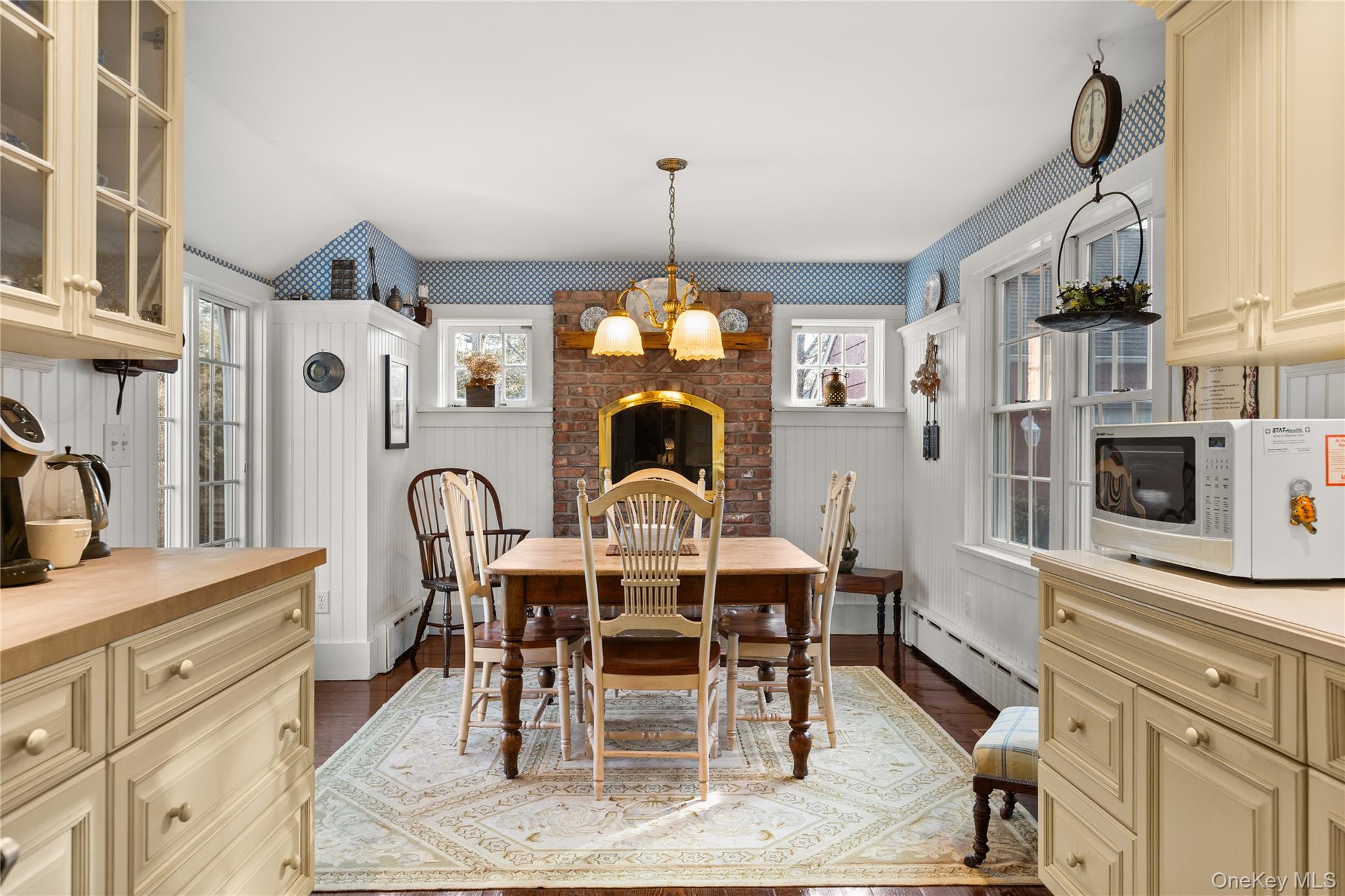 3500 Pine Neck Road Property Photo 6