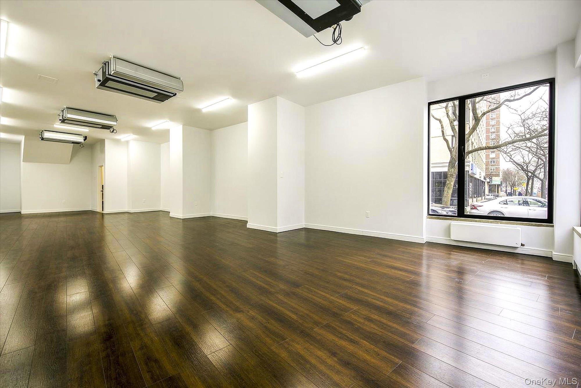 First Avenue 1779 Ground Floor Property Photo 8