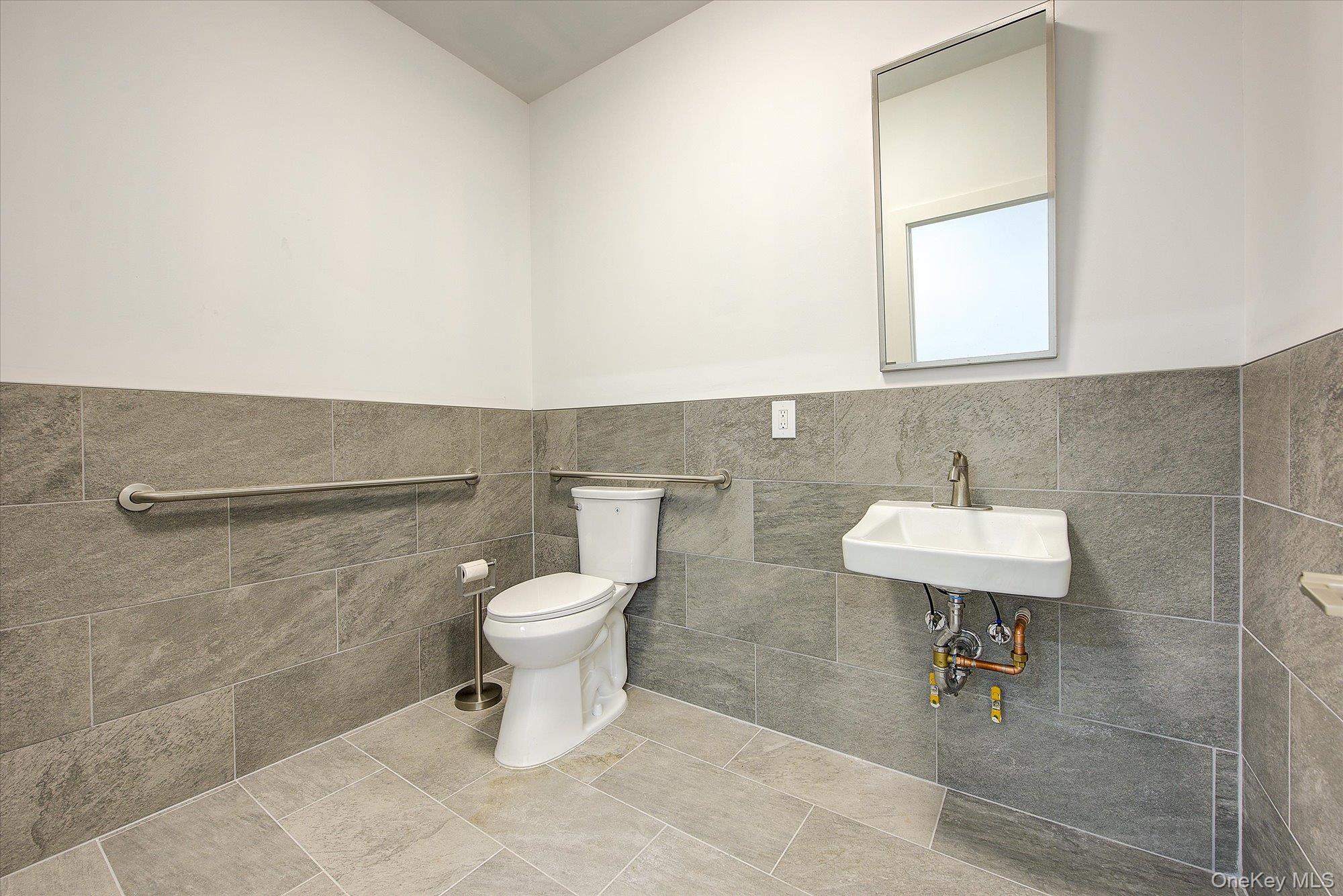 First Avenue 1779 Ground Floor Property Photo 20