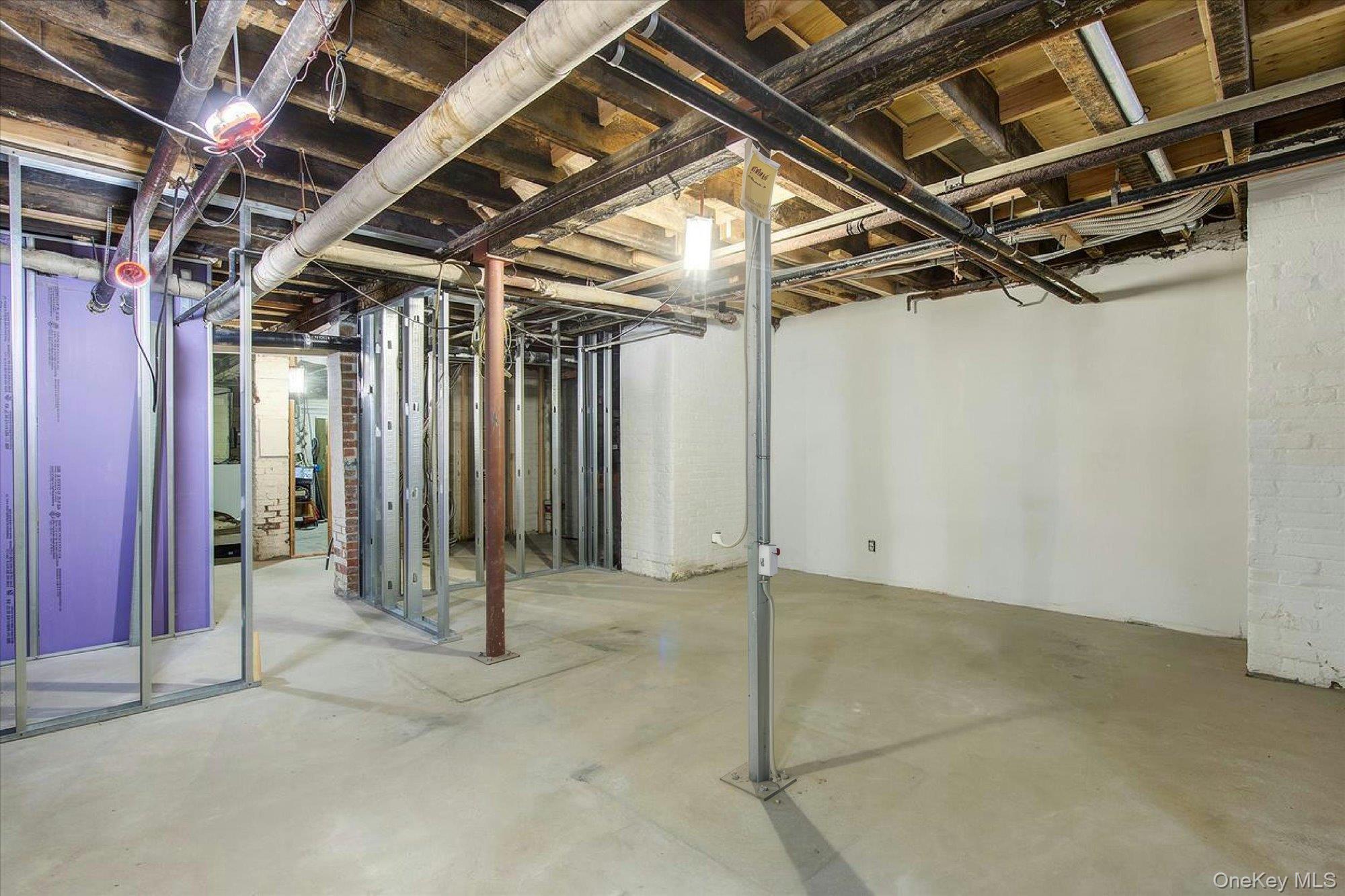 First Avenue 1779 Ground Floor Property Photo 22