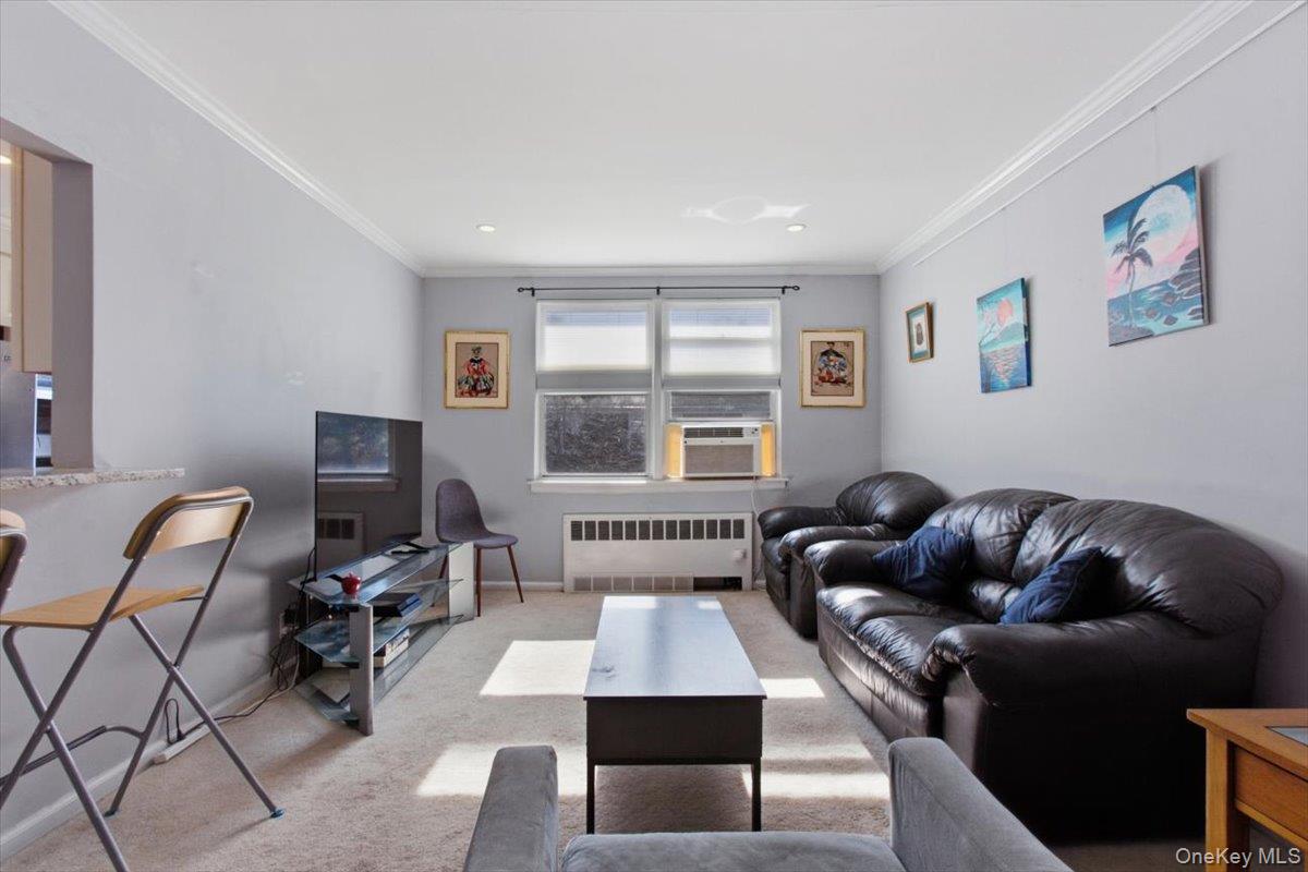 15 Bryant Crescent 2b Property Photo 8