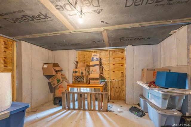 120 E 6th Road Property Photo 30