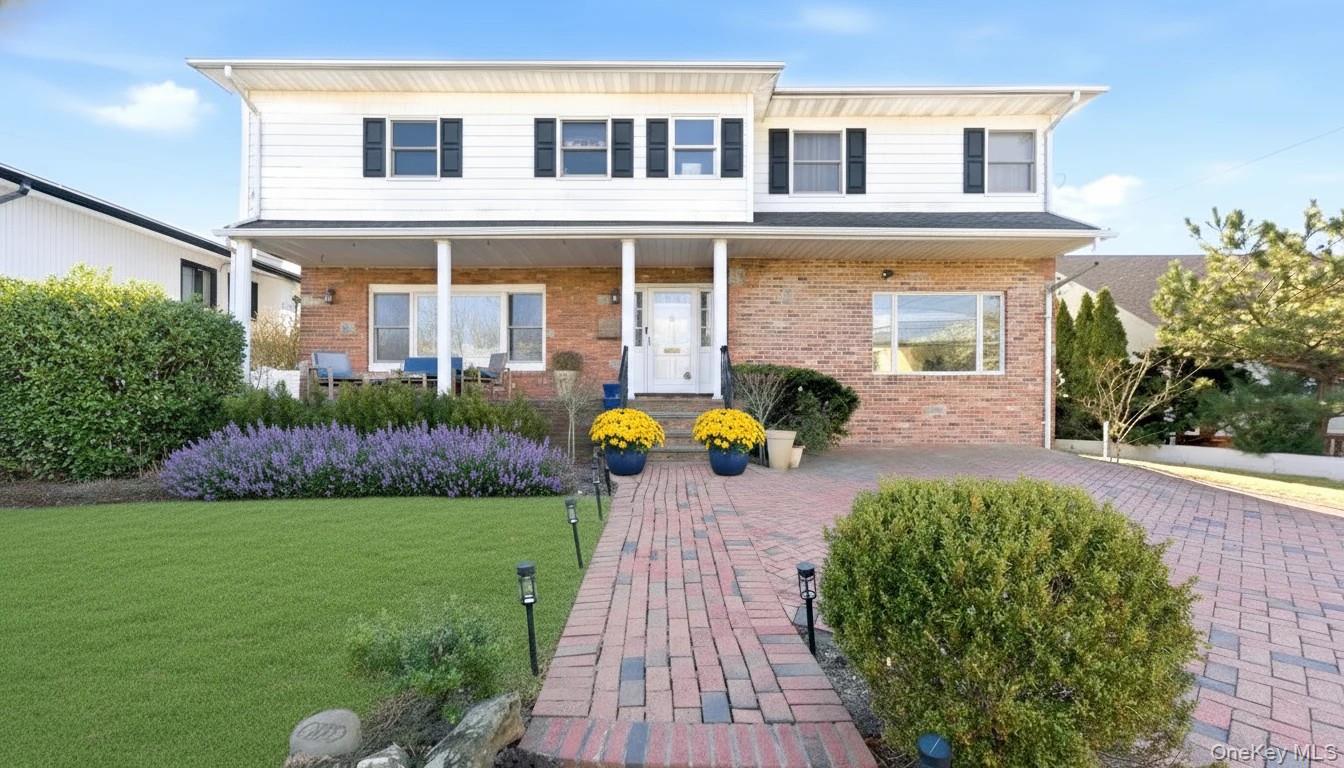 1495 Bay Boulevard Property Photo 1