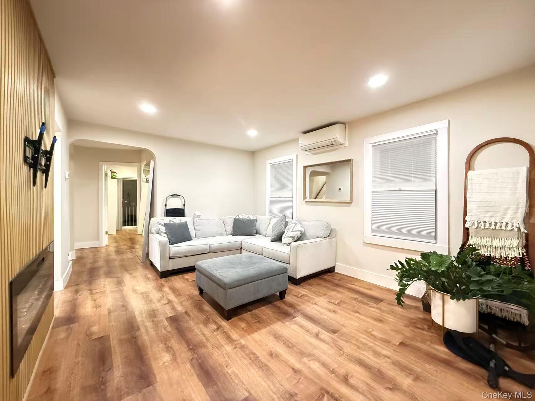 55 Keller Street Property Photo 3