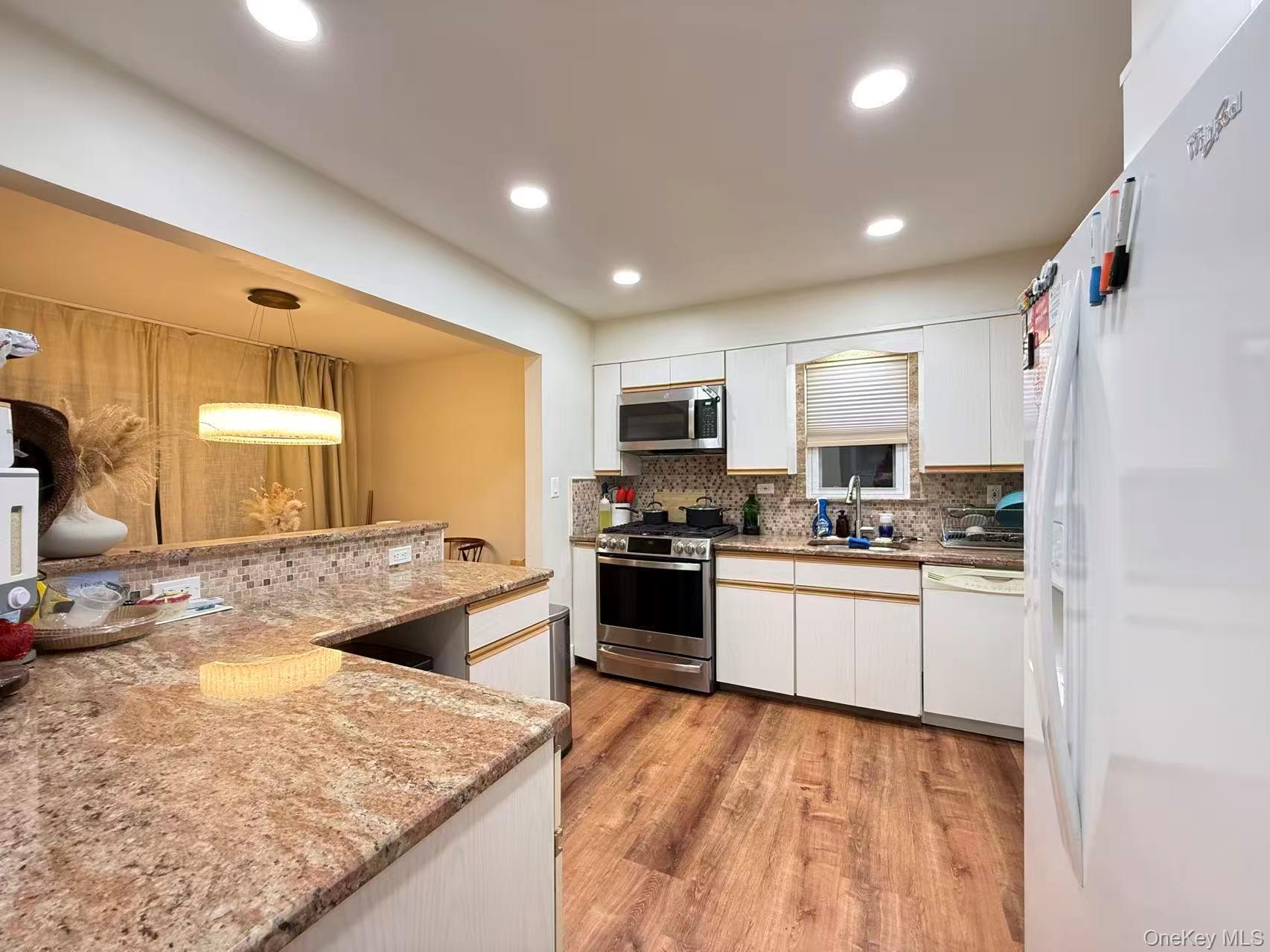 55 Keller Street Property Photo 8