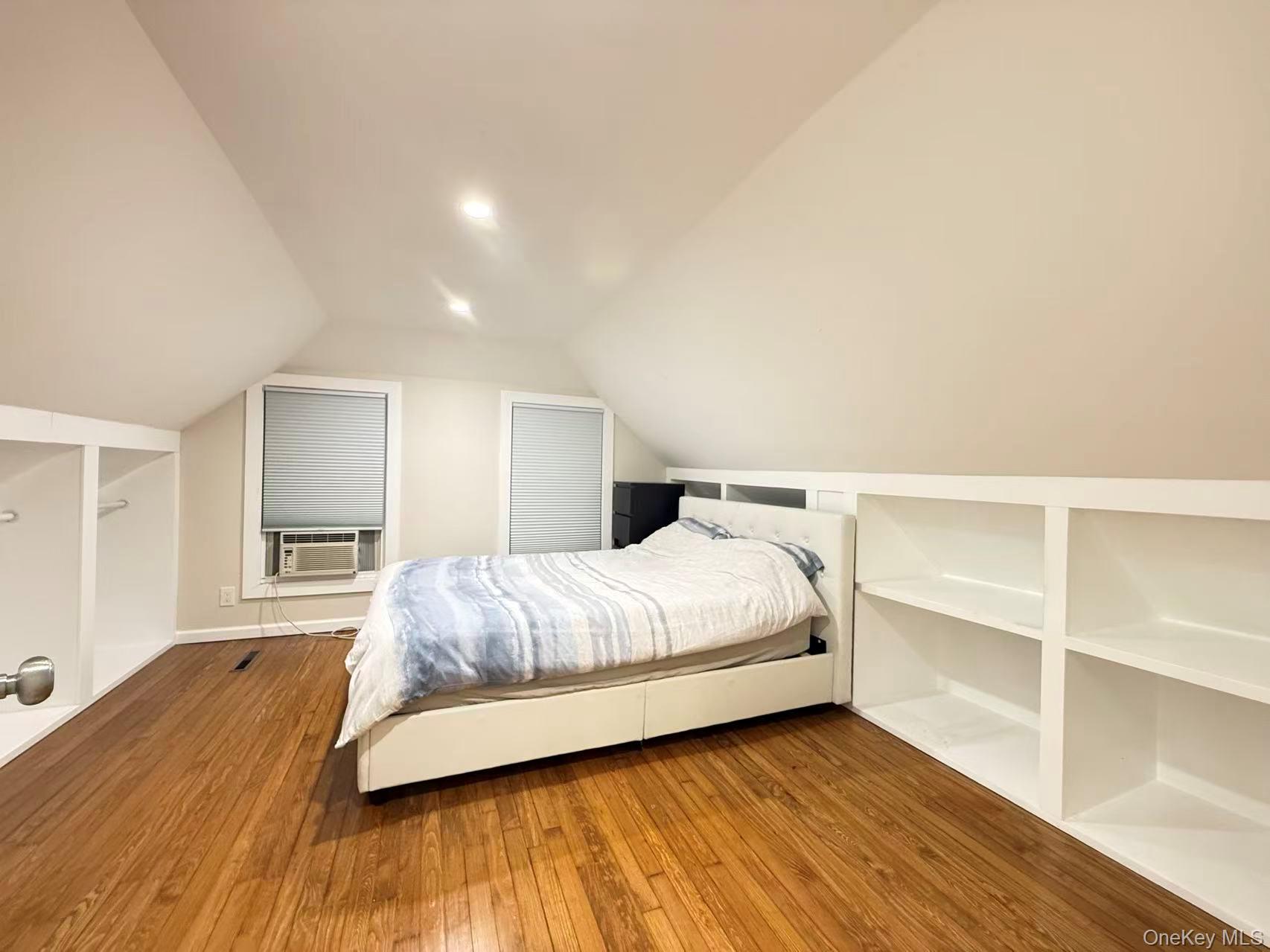 55 Keller Street Property Photo 16