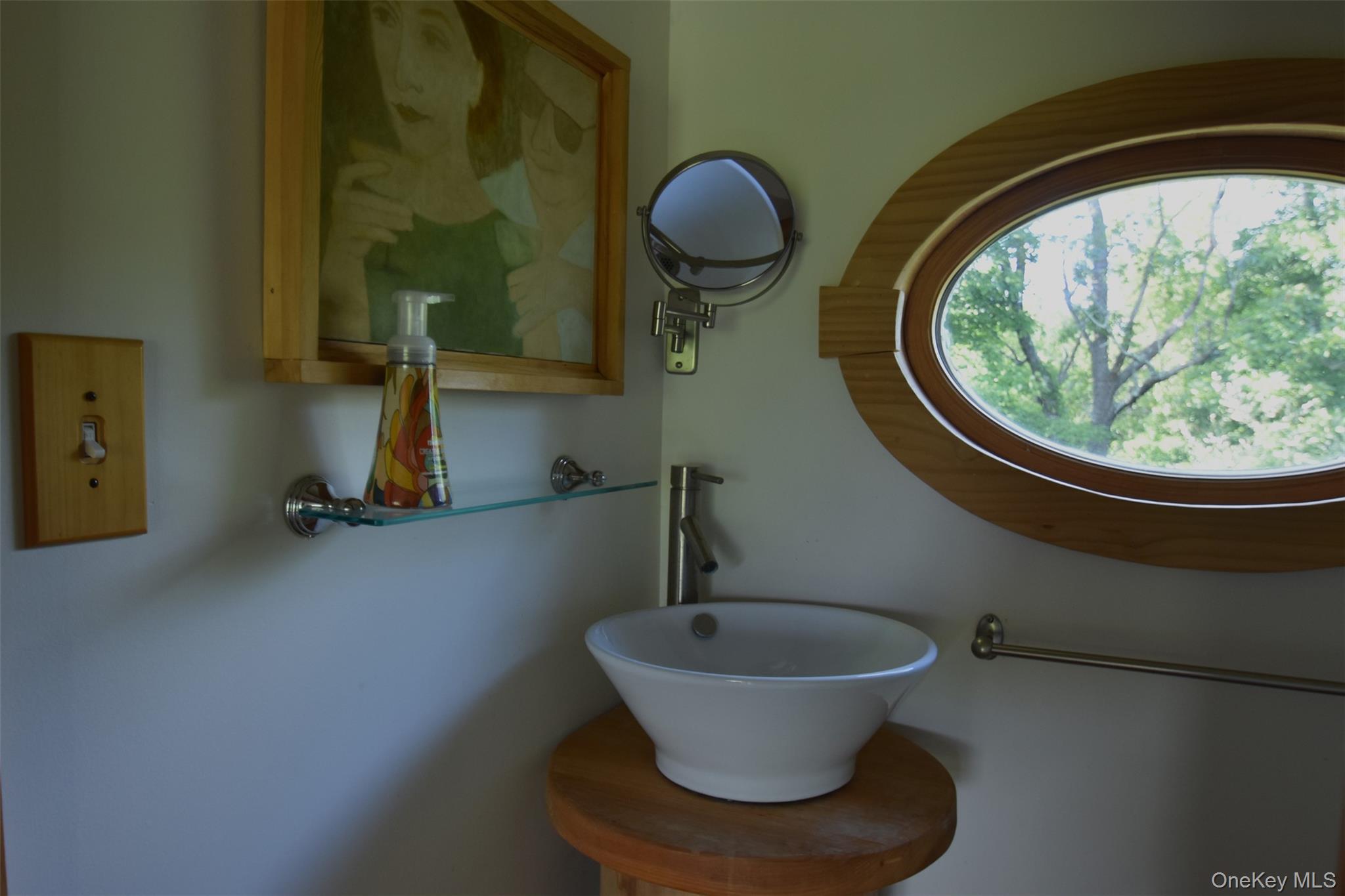 188 South Road Property Photo 11