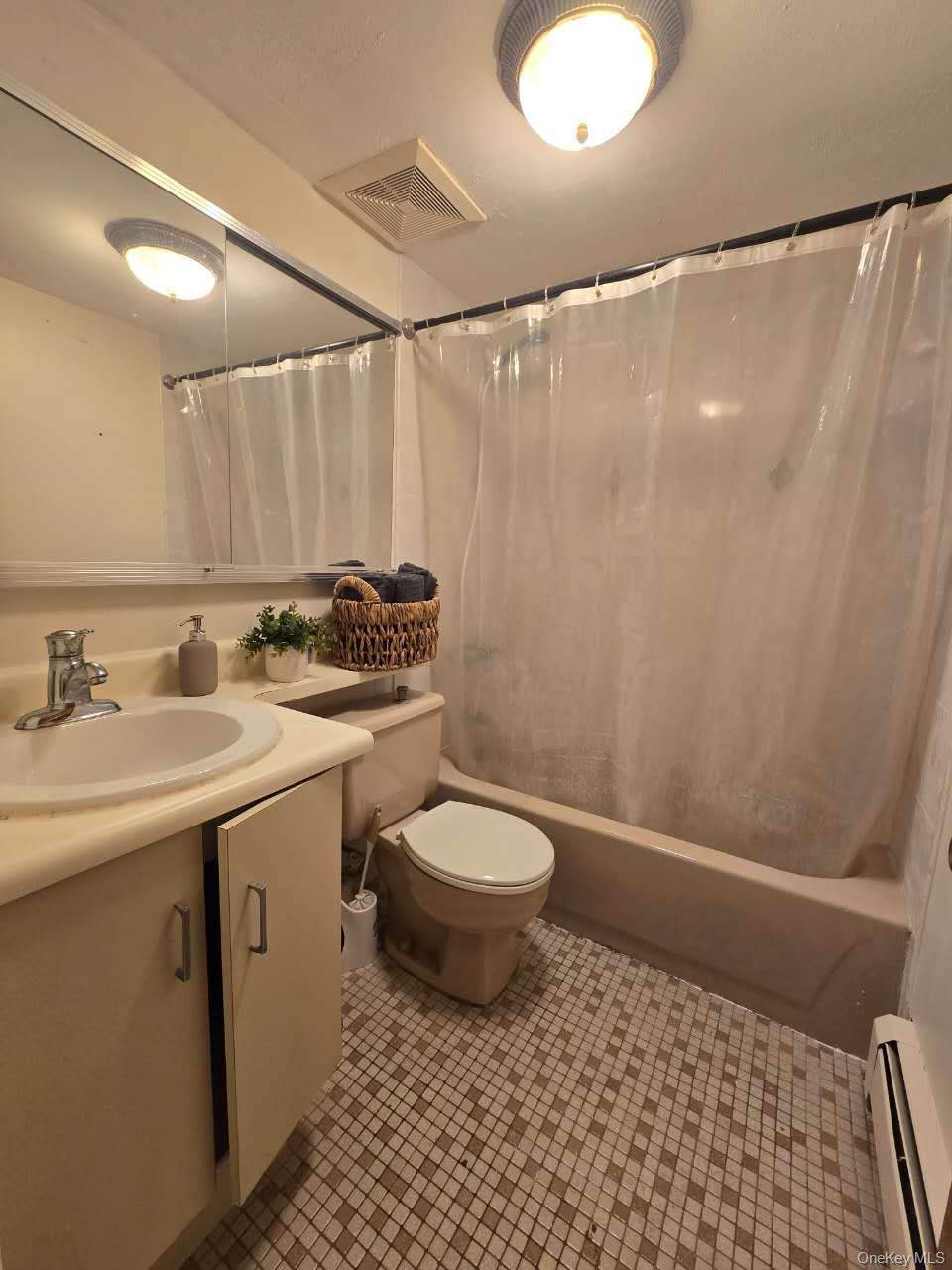 120-11 Cove Court 89 Property Photo 4