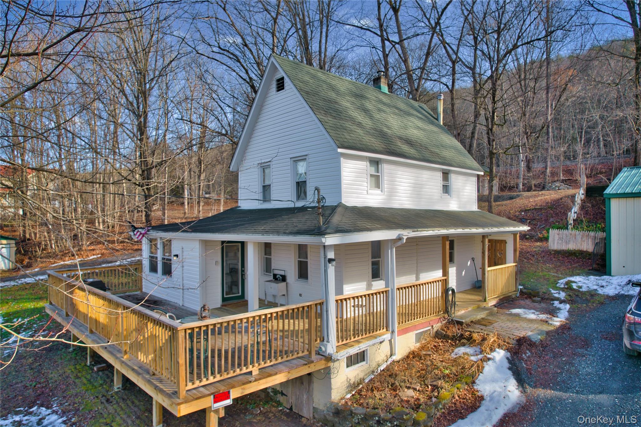 46 Neversink Drive Property Photo 1