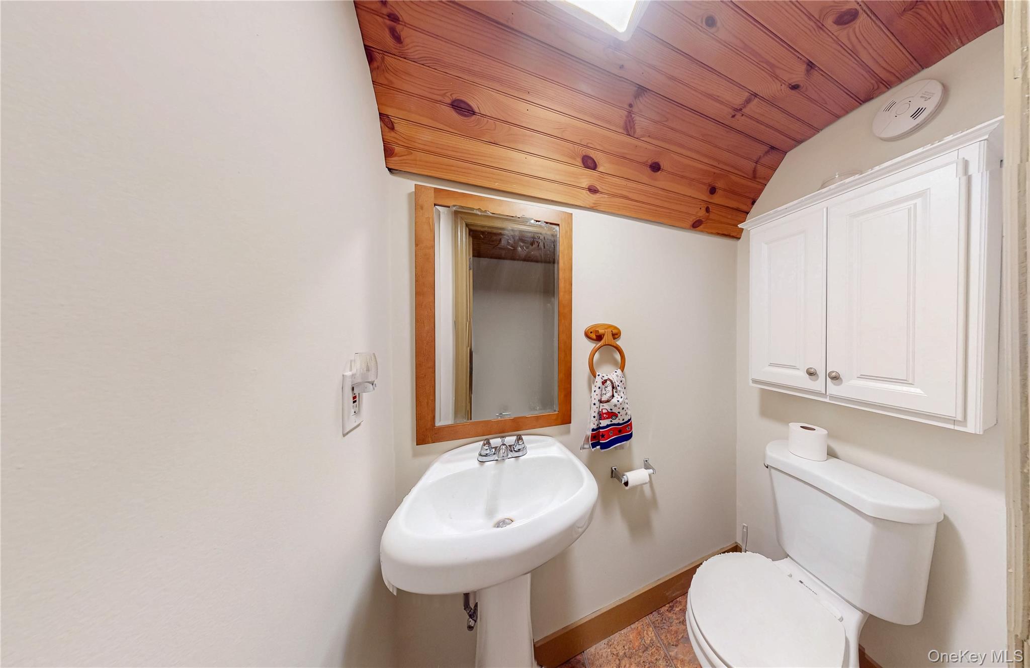 46 Neversink Drive Property Photo 16