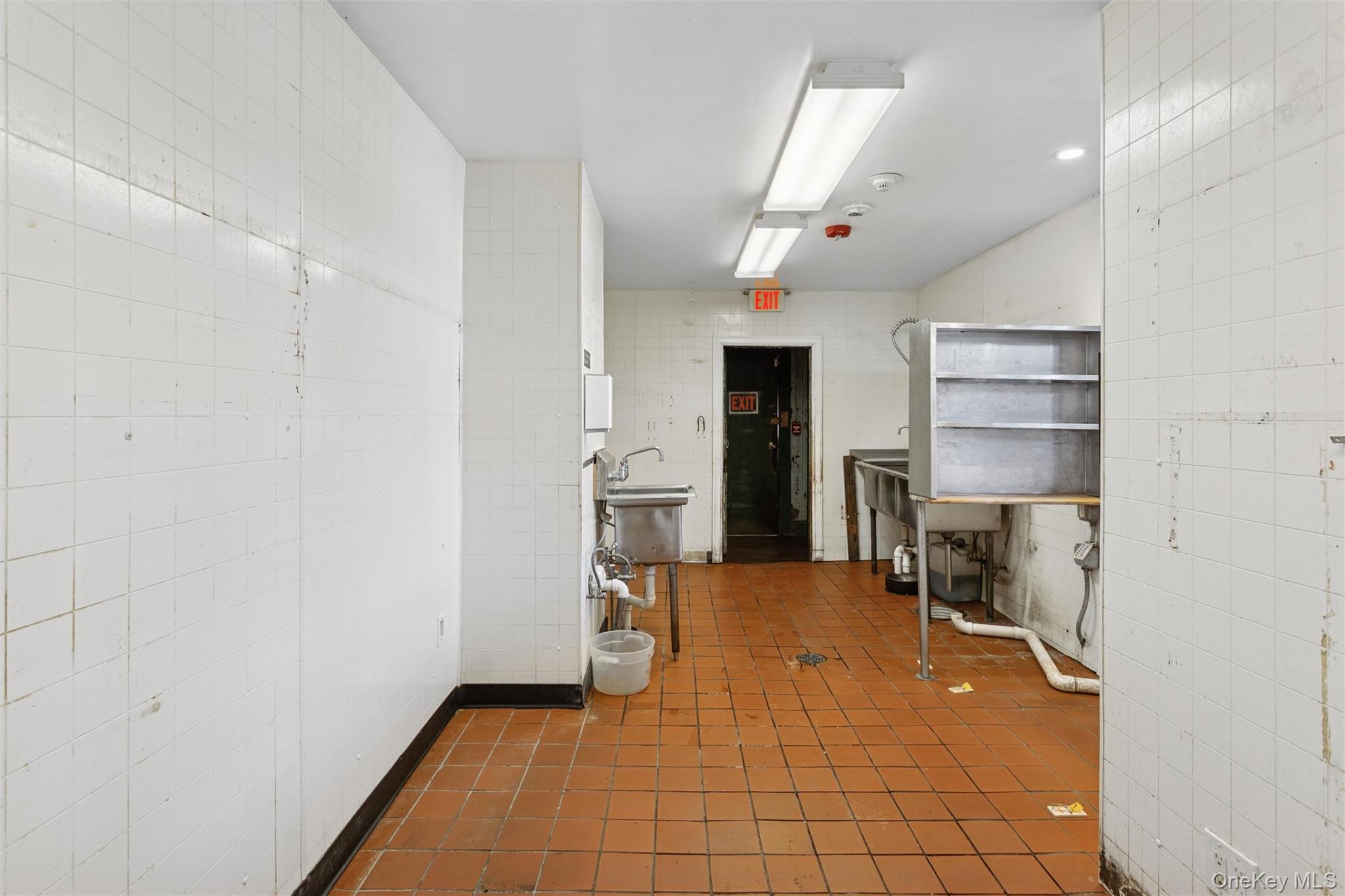 228 Merrick Road Property Photo 12
