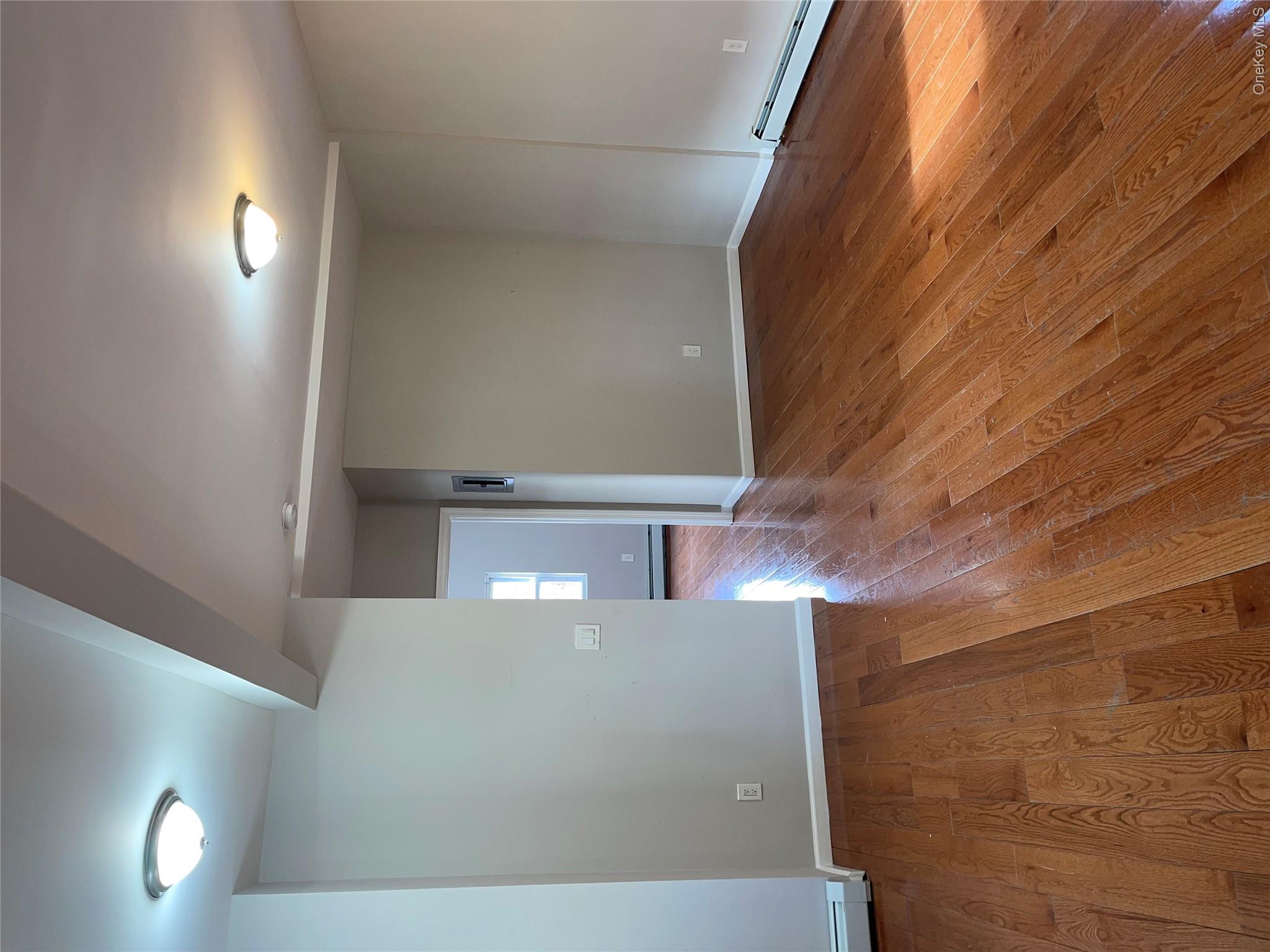 142 N Terrace Avenue Property Photo 7