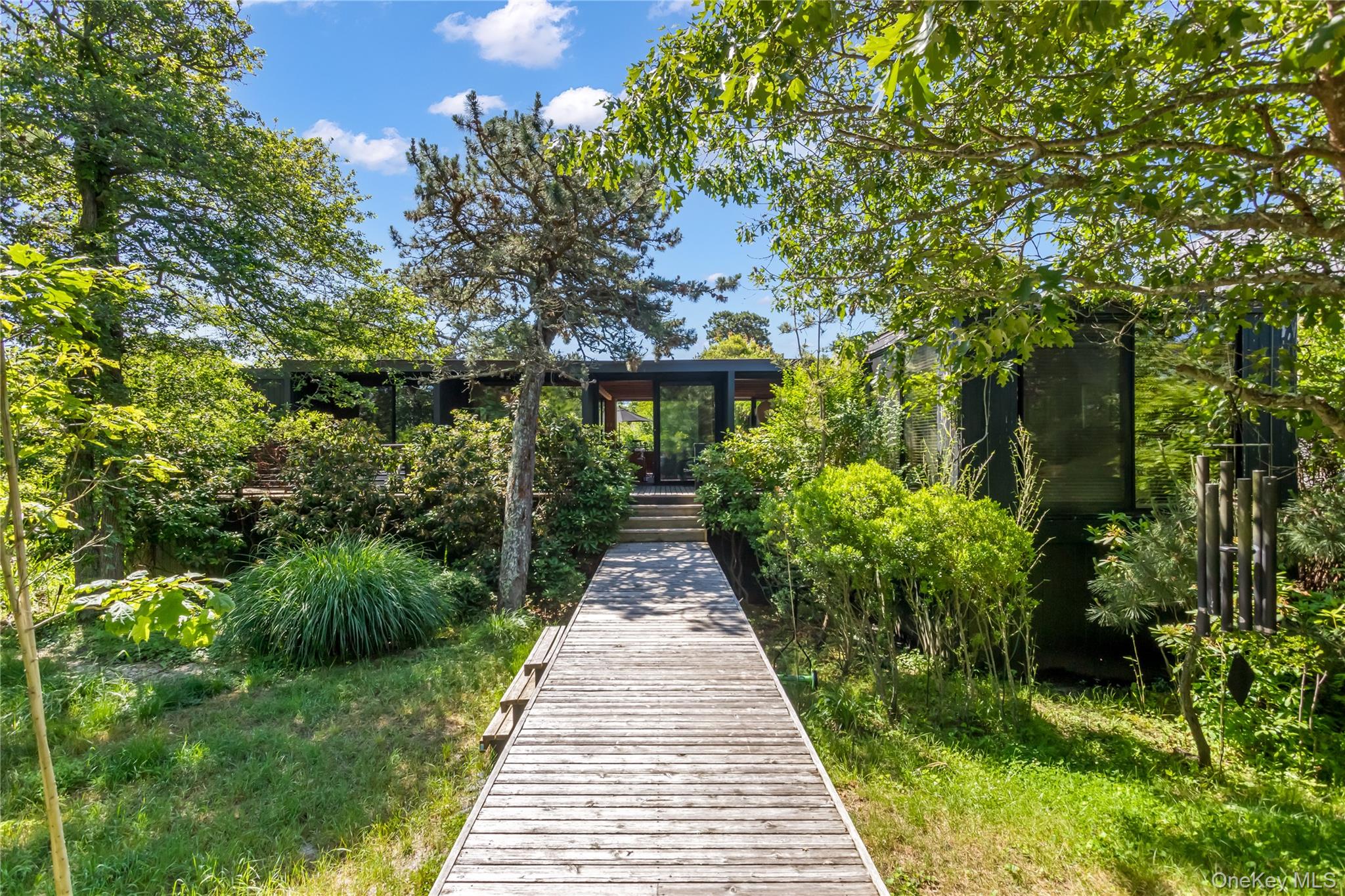 617 Shore Walk Property Photo 1