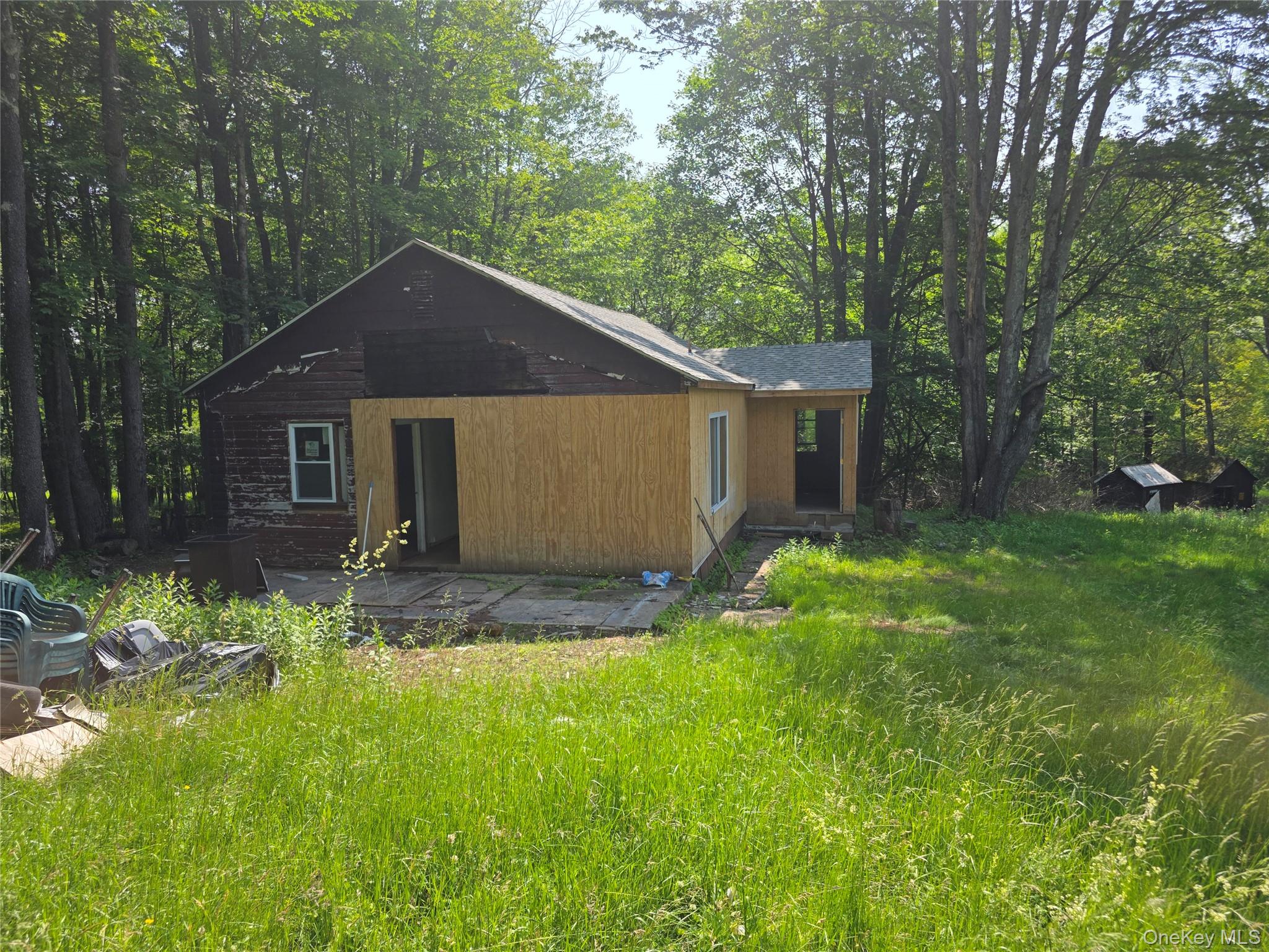1094 Old Route 17 Property Photo 8