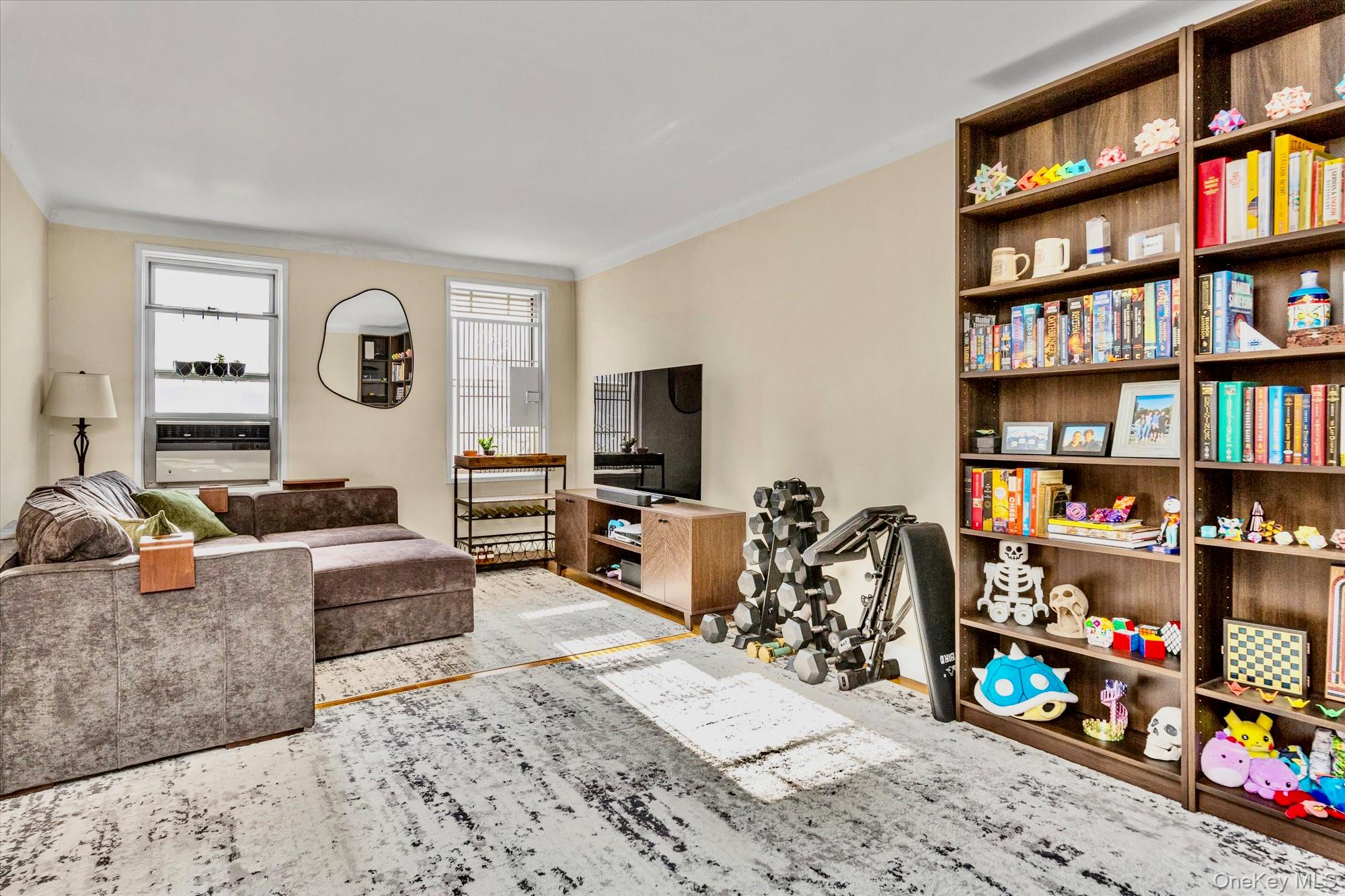 67-12 Yellowstone Boulevard E8 Property Photo 4