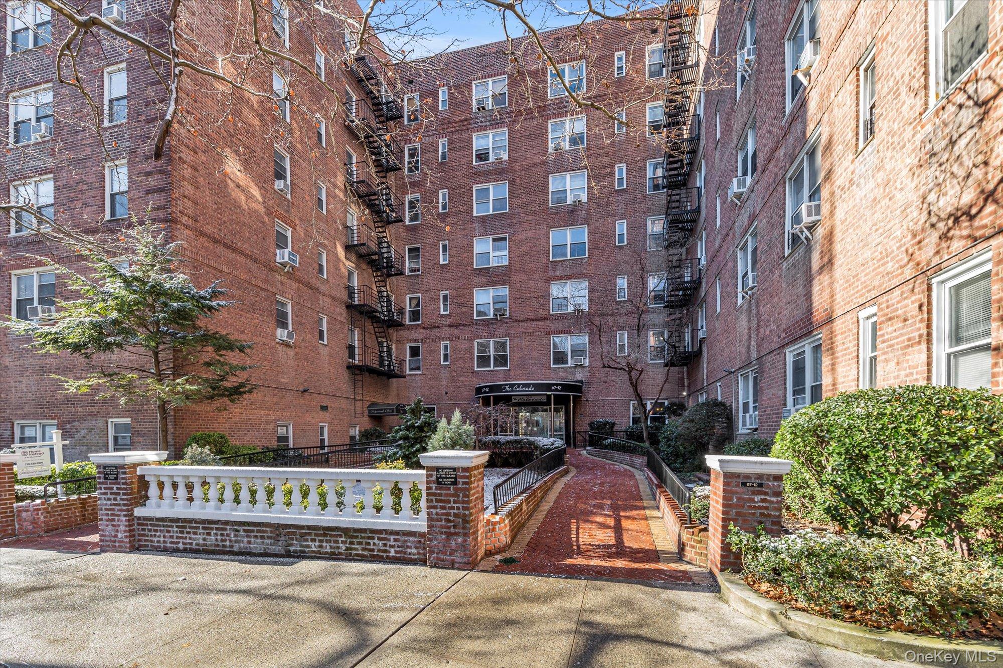 67-12 Yellowstone Boulevard E8 Property Photo 14