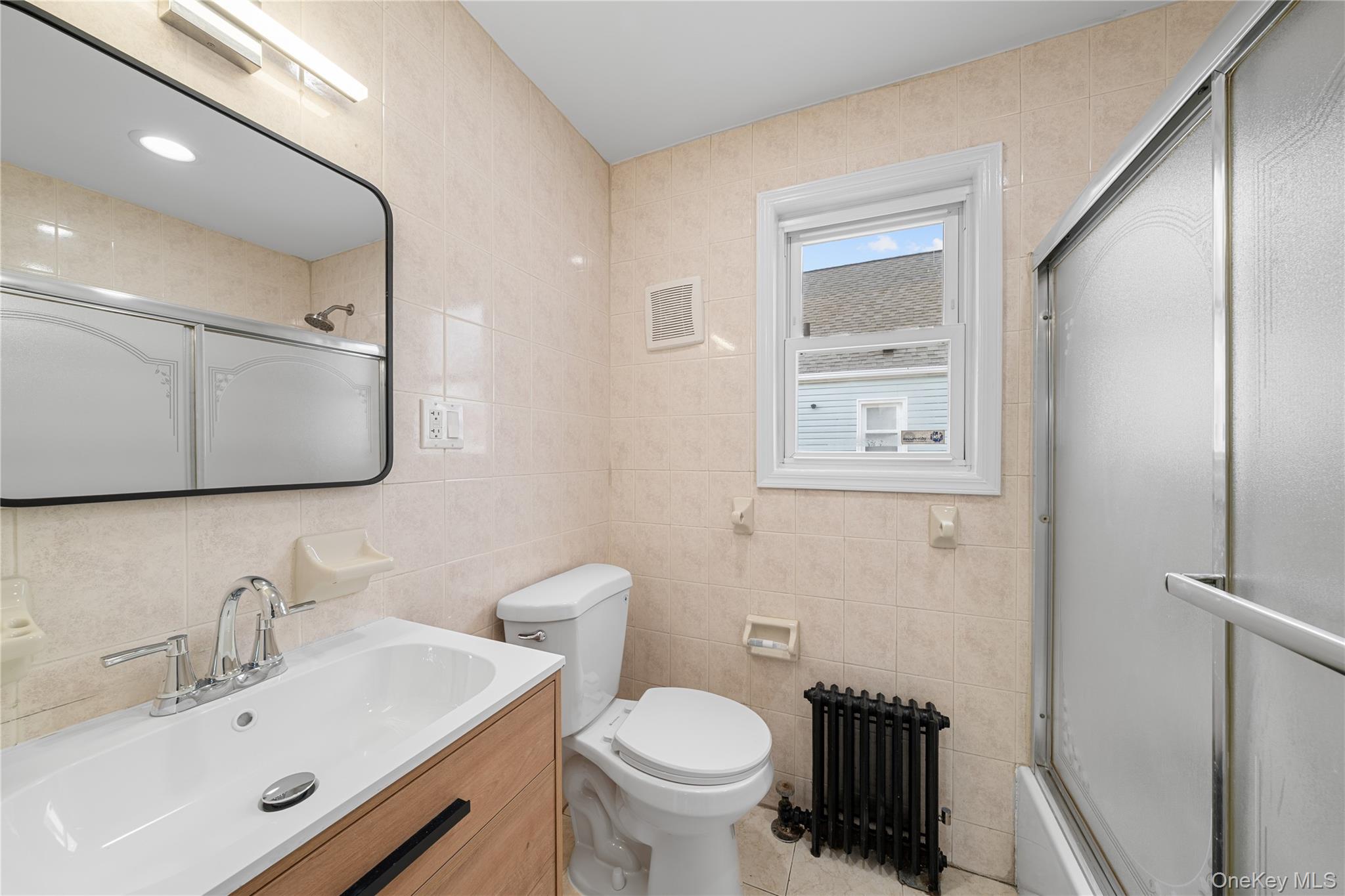 141 Booth Street Property Photo 7