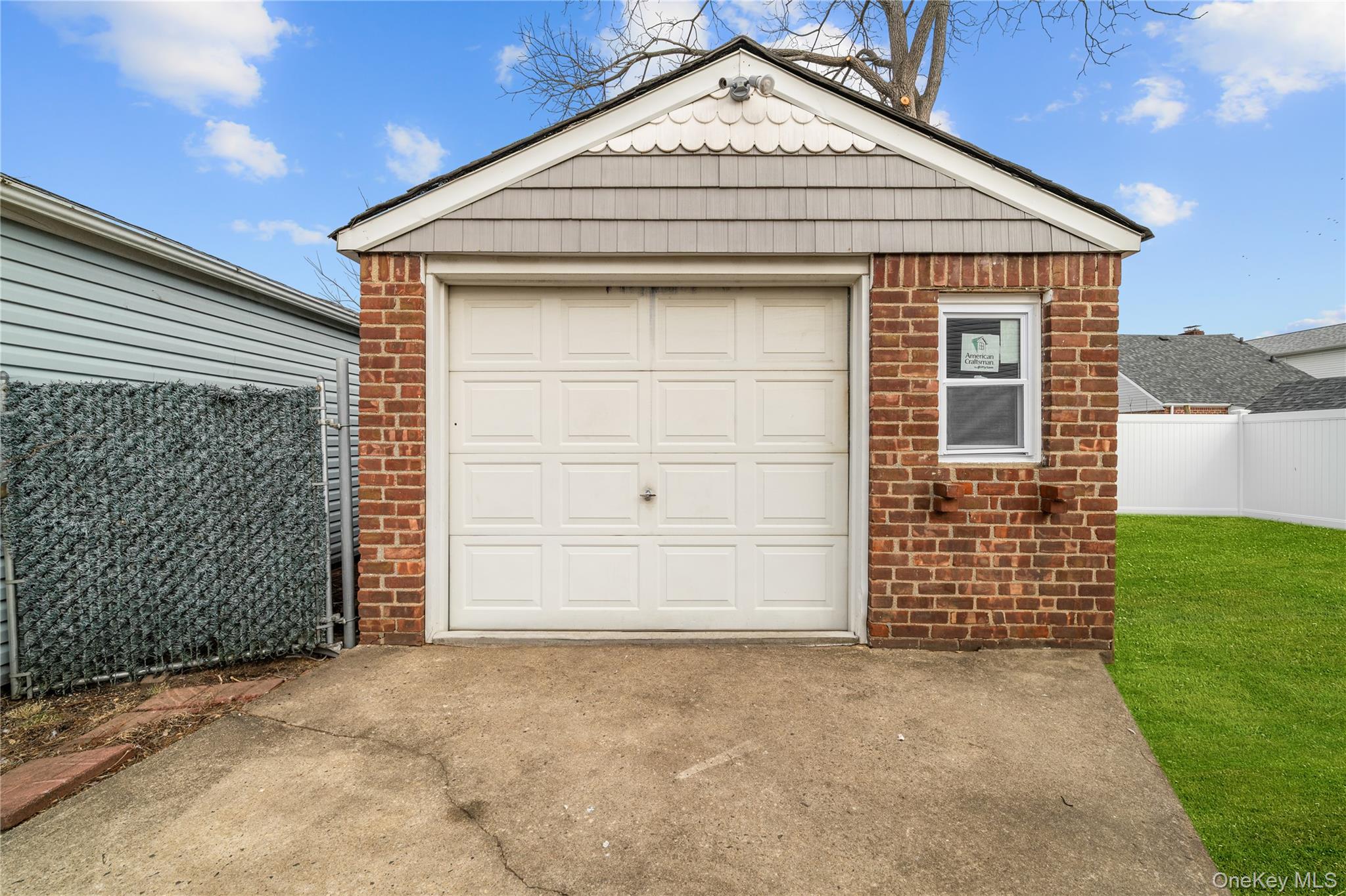 141 Booth Street Property Photo 15