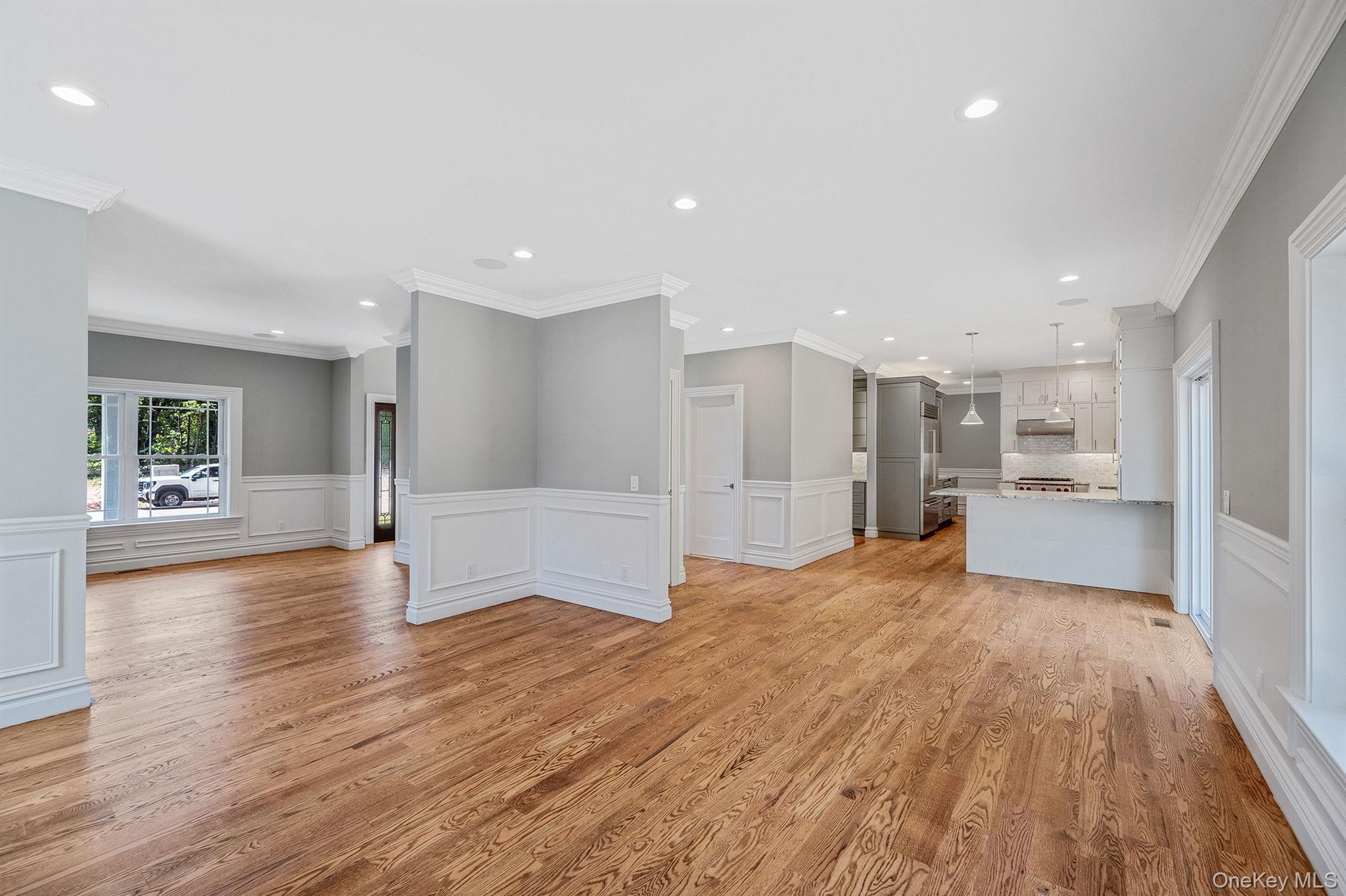 Nc Pine Street Property Photo 9