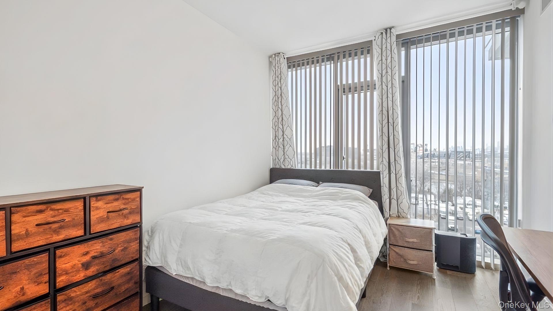 133-36 37th Avenue 5e Property Photo 6