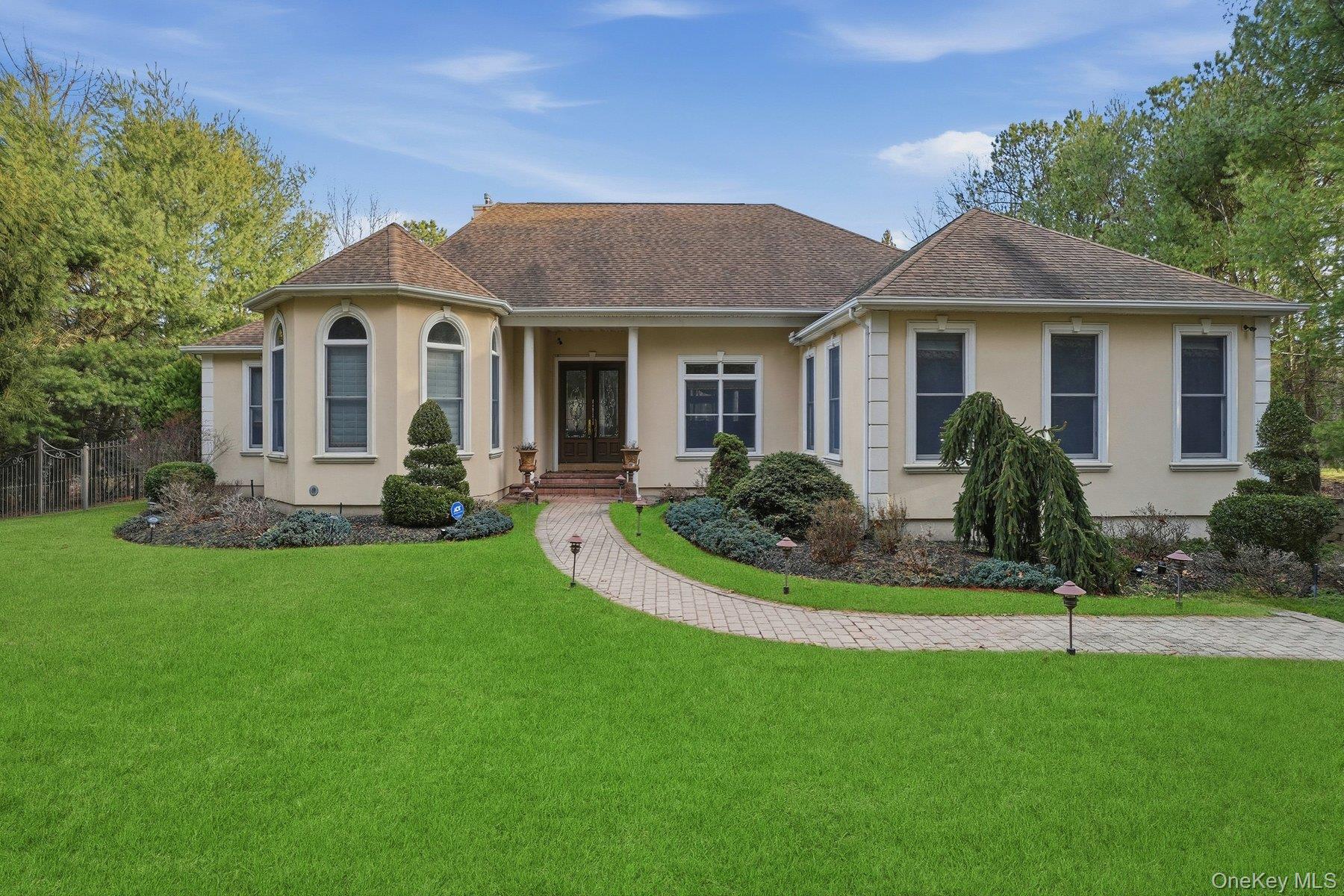 131 Malloy Drive Property Photo 1