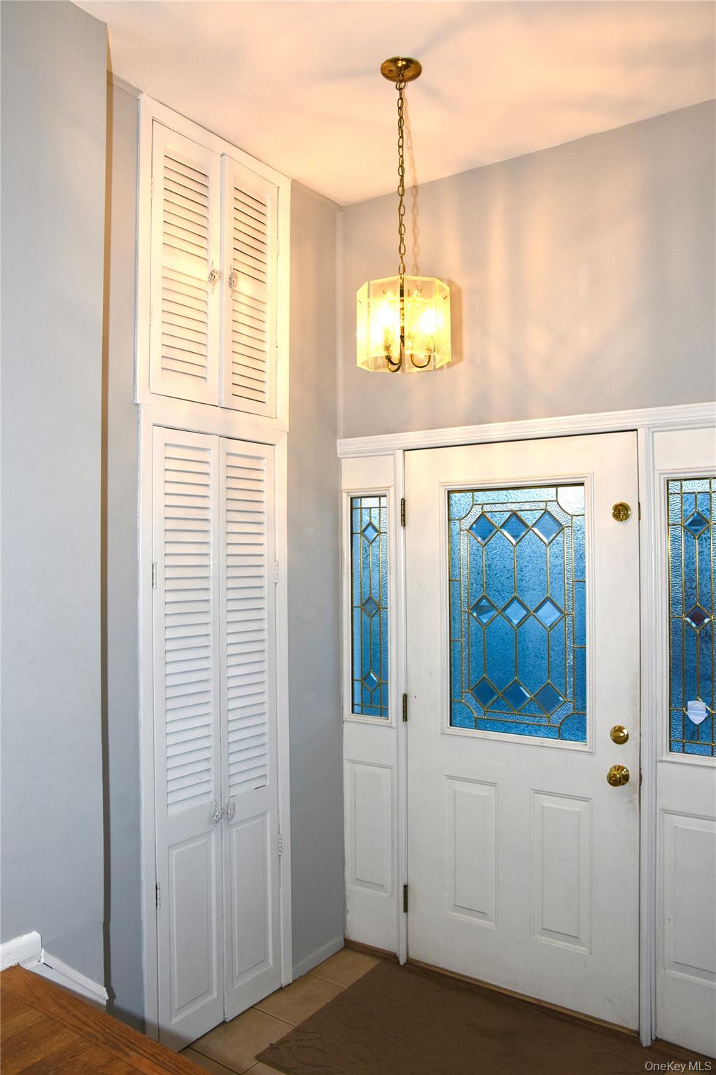 242 Munro Boulevard Property Photo 2