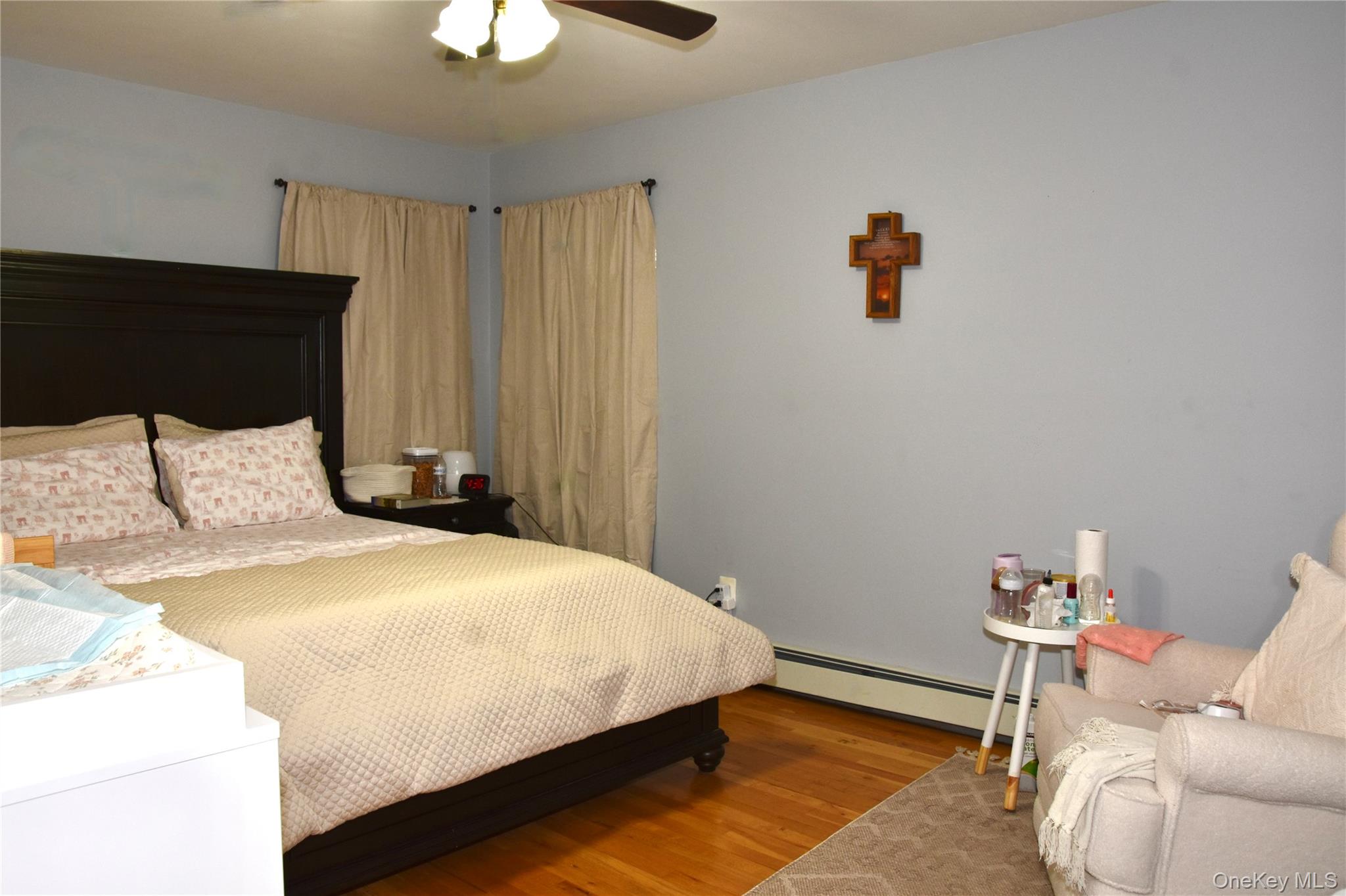 242 Munro Boulevard Property Photo 6