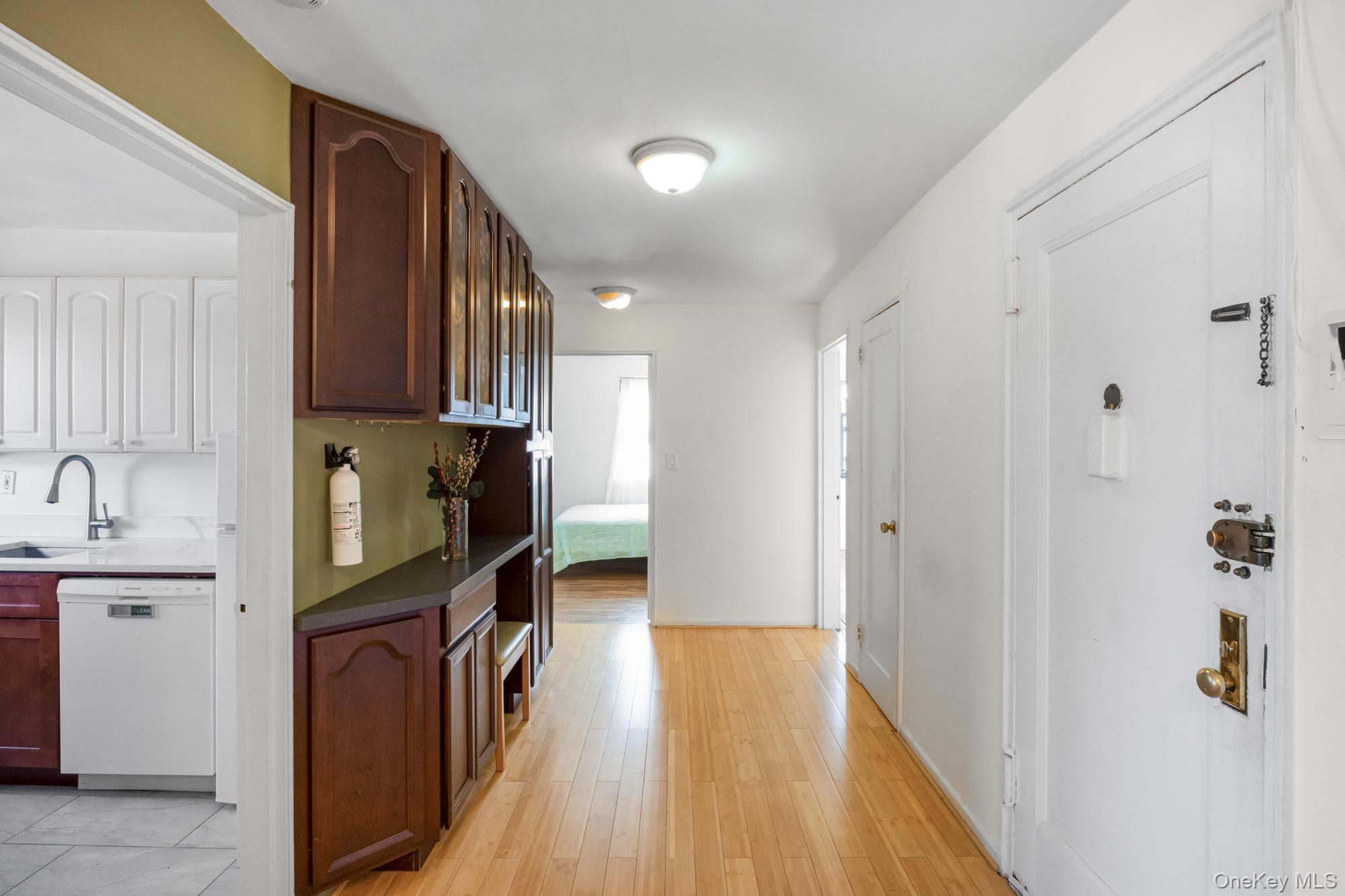 46 Terrace Circle 3f Property Photo 6