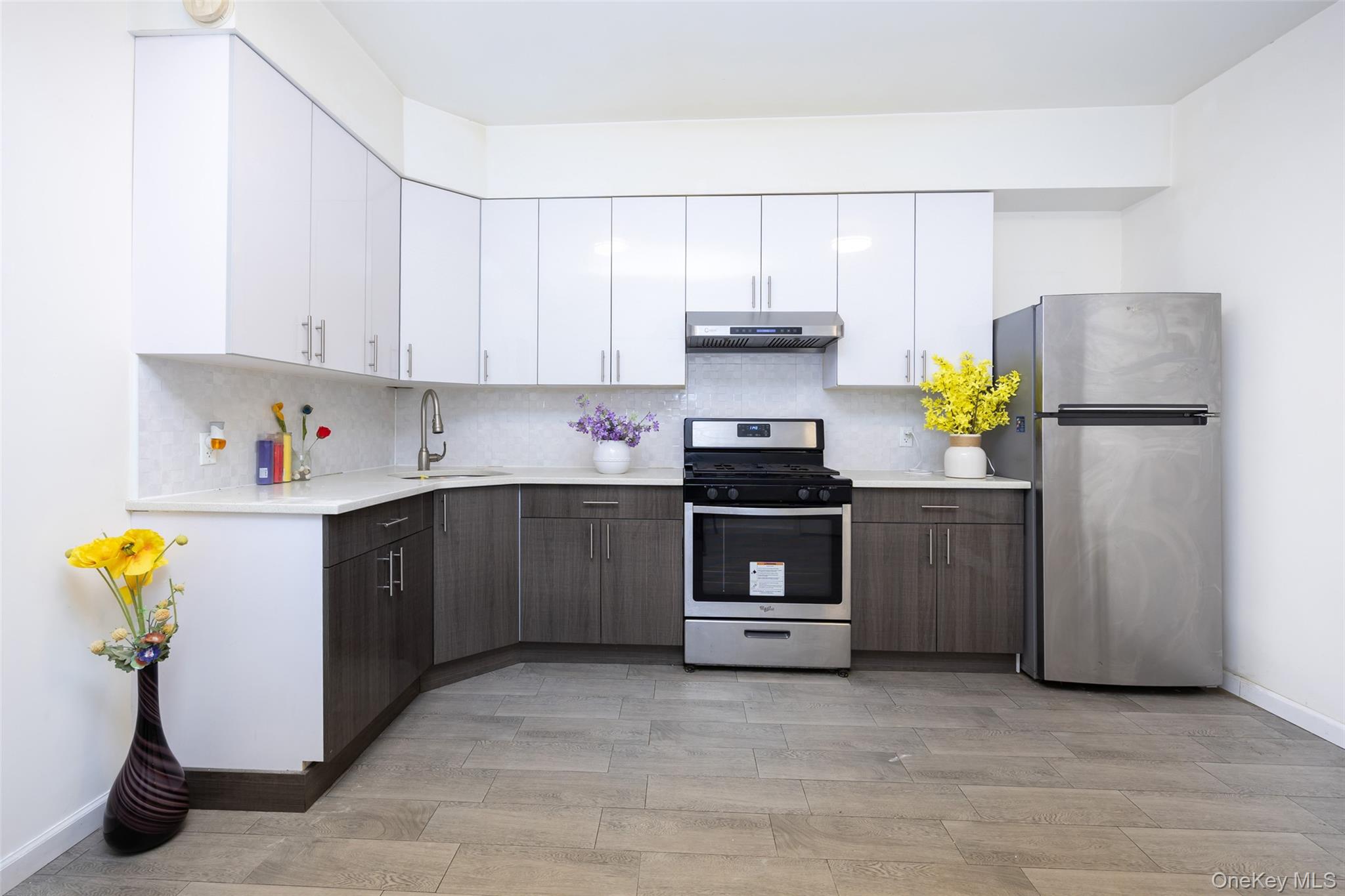 37-46 83rd Street Property Photo 2