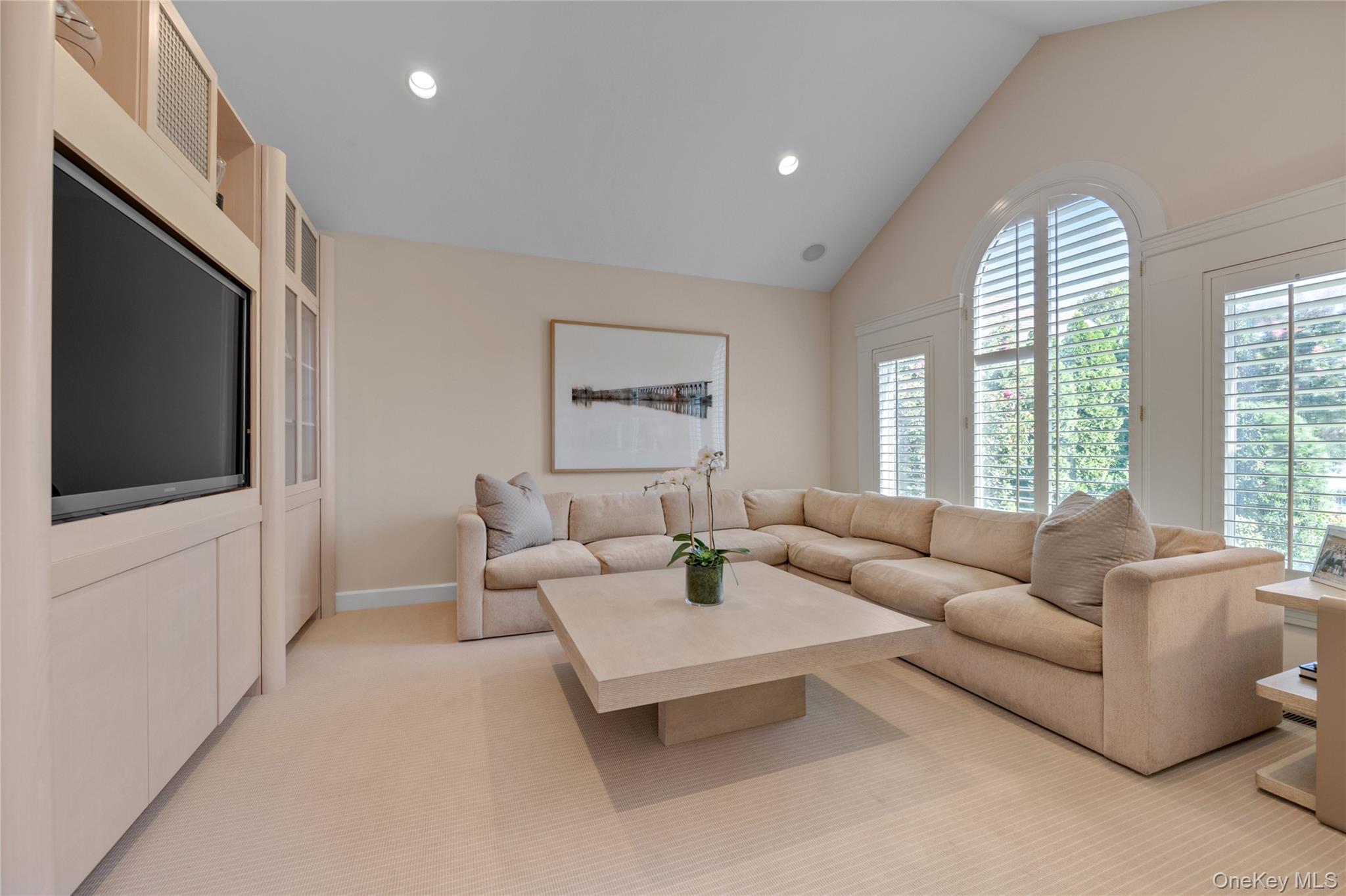 17 Evergreen Circle Property Photo 10