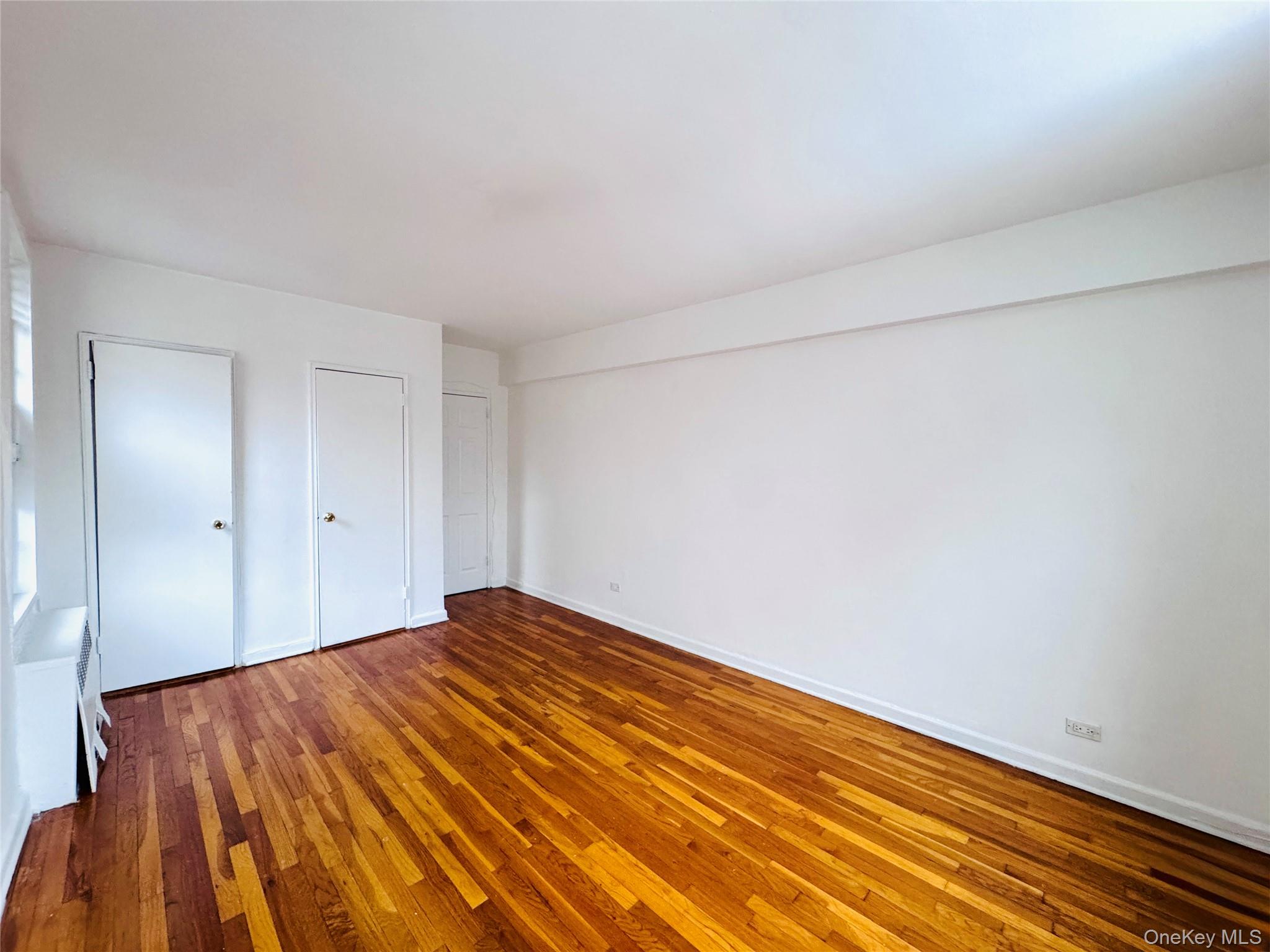 141-05 Pershing Crescent 202 Property Photo 13