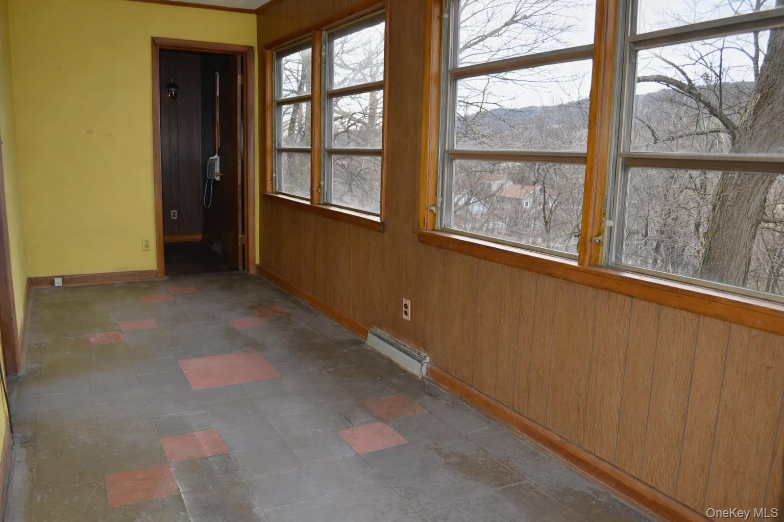 36 Paradise Hill Property Photo 6