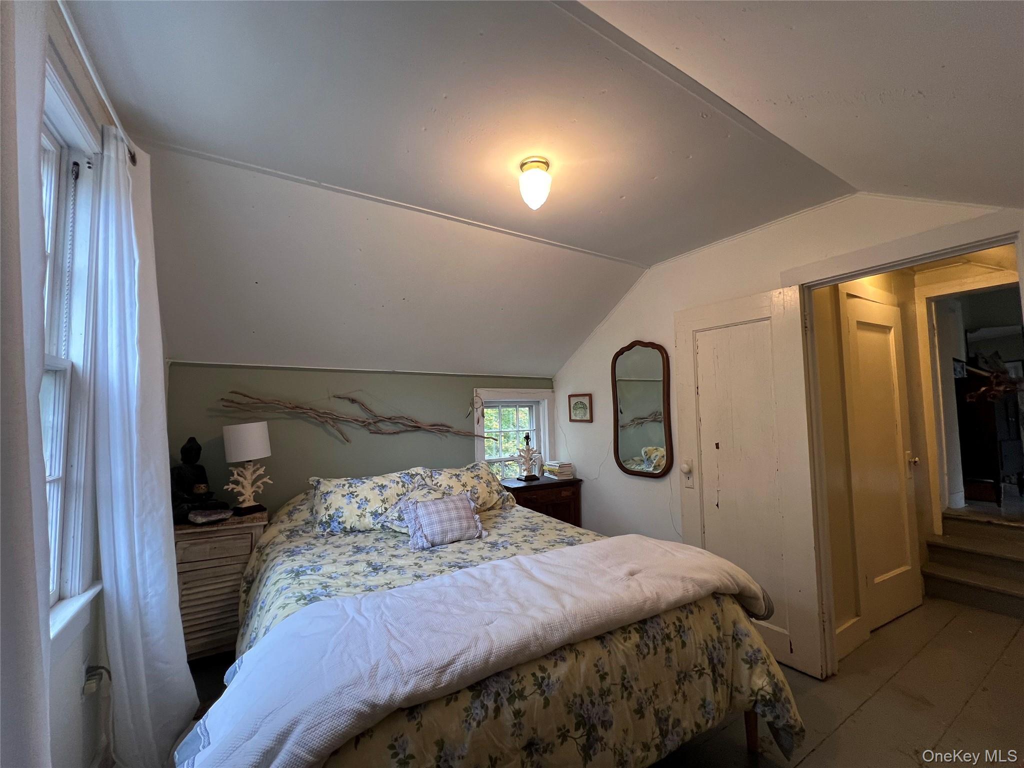 11930 Main Road Property Photo 8