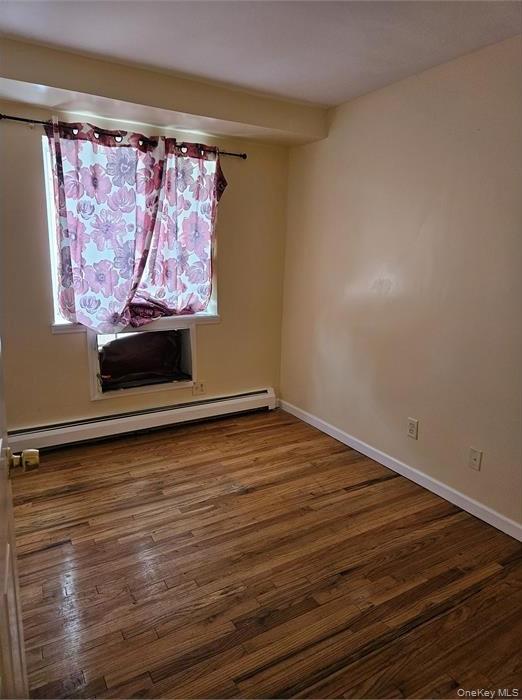 750a E 223rd Street 1 Property Photo 6