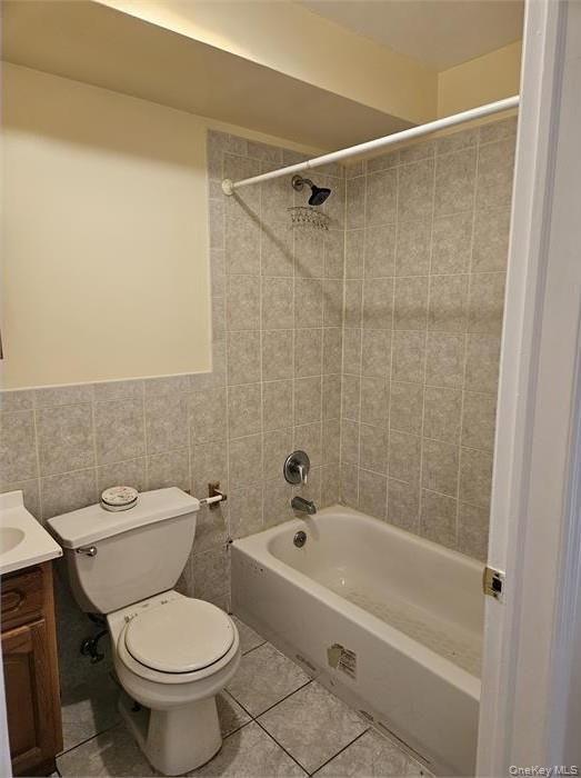750a E 223rd Street 1 Property Photo 8