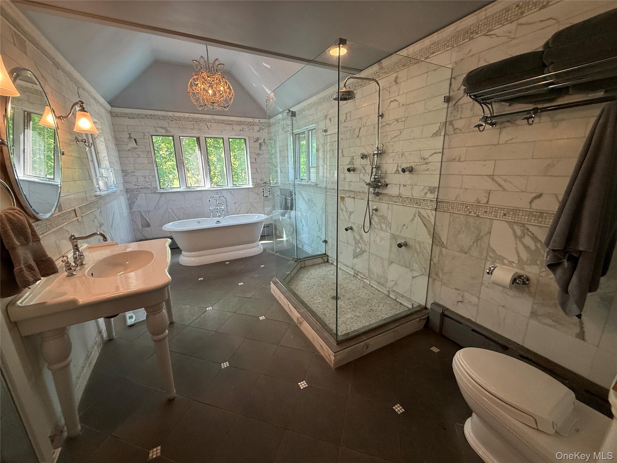 205 High Street Property Photo 19