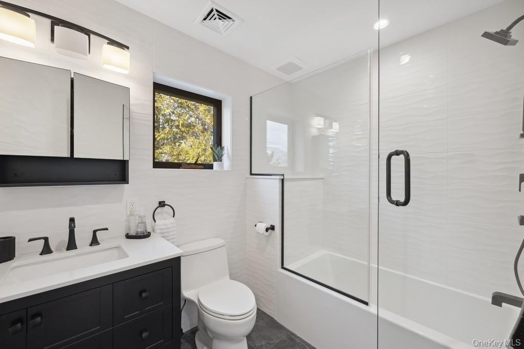 45 Ditch Plains Road Property Photo 10