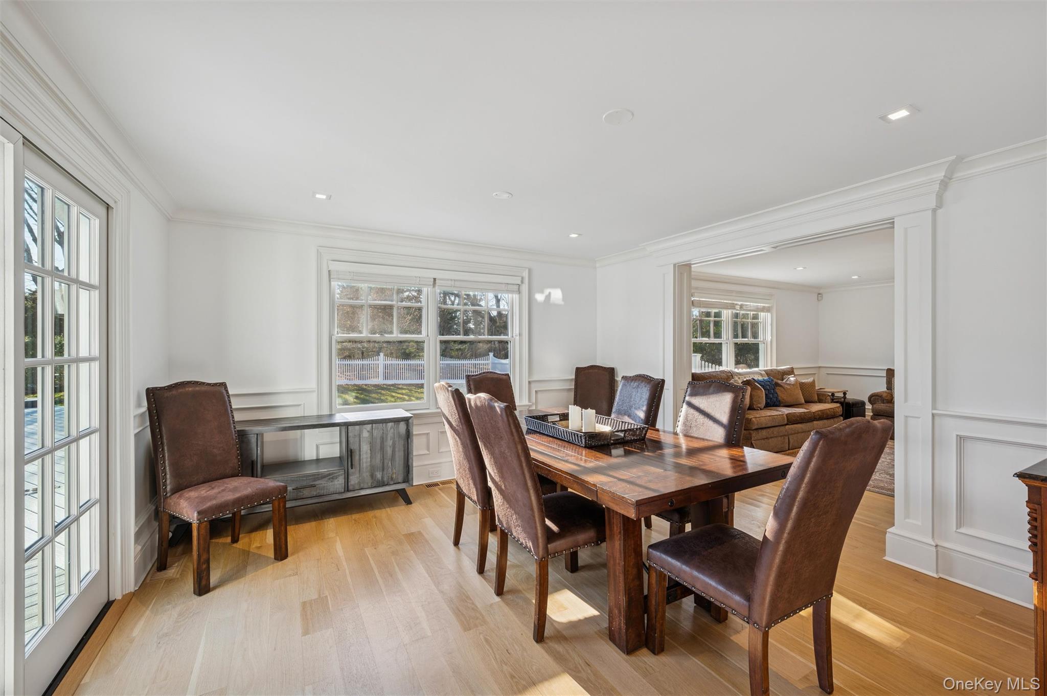 30 Club Lane Property Photo 4