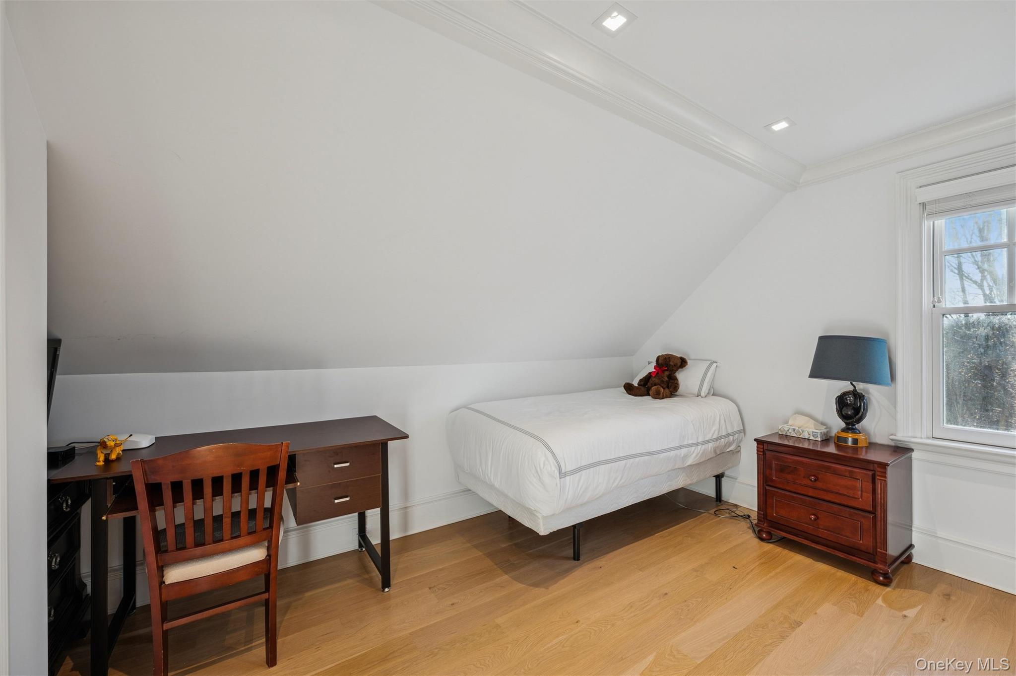 30 Club Lane Property Photo 15